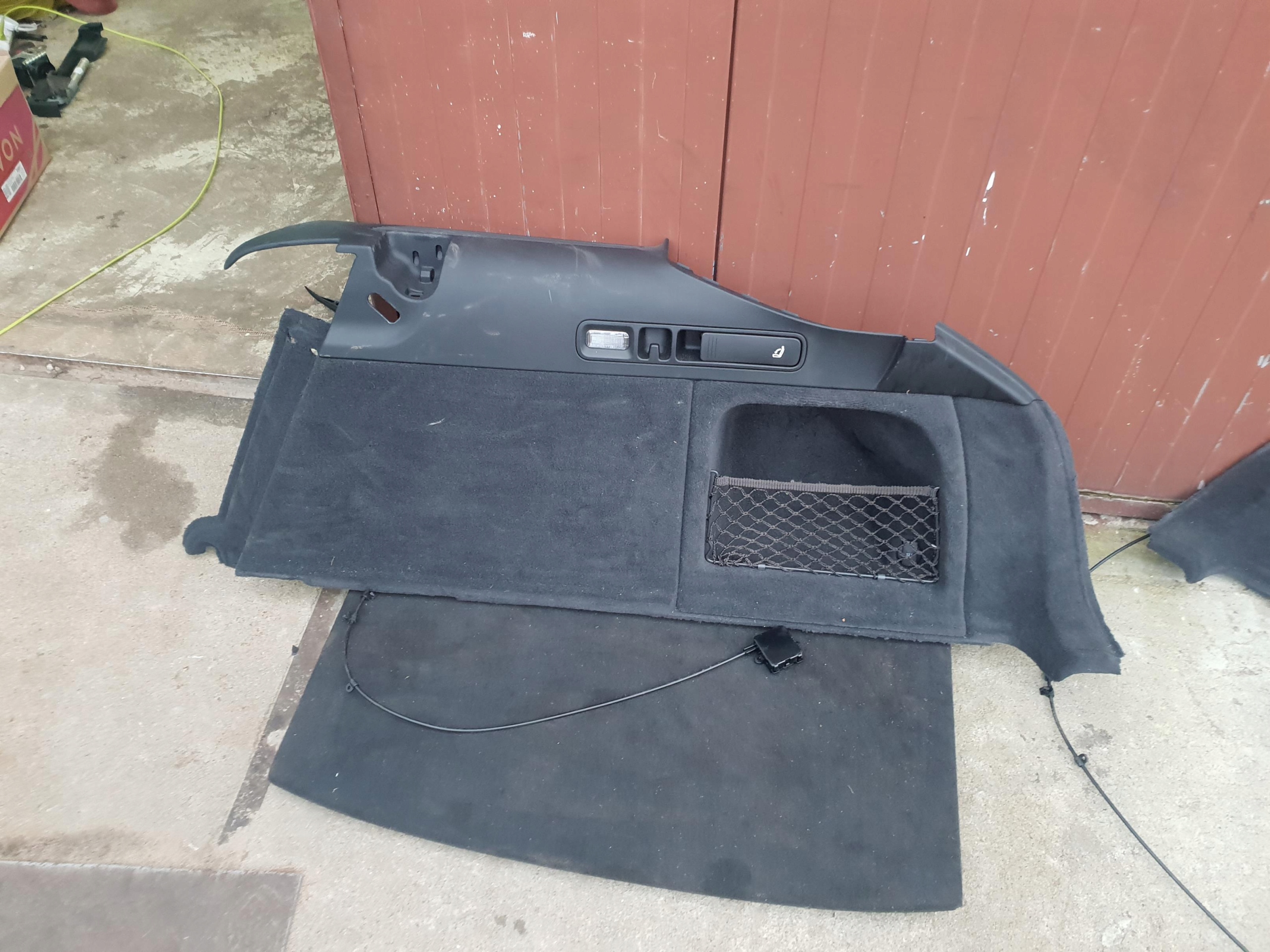 4G9863990 - Бекон багажника правый A6 C7 универсал 4G9863880