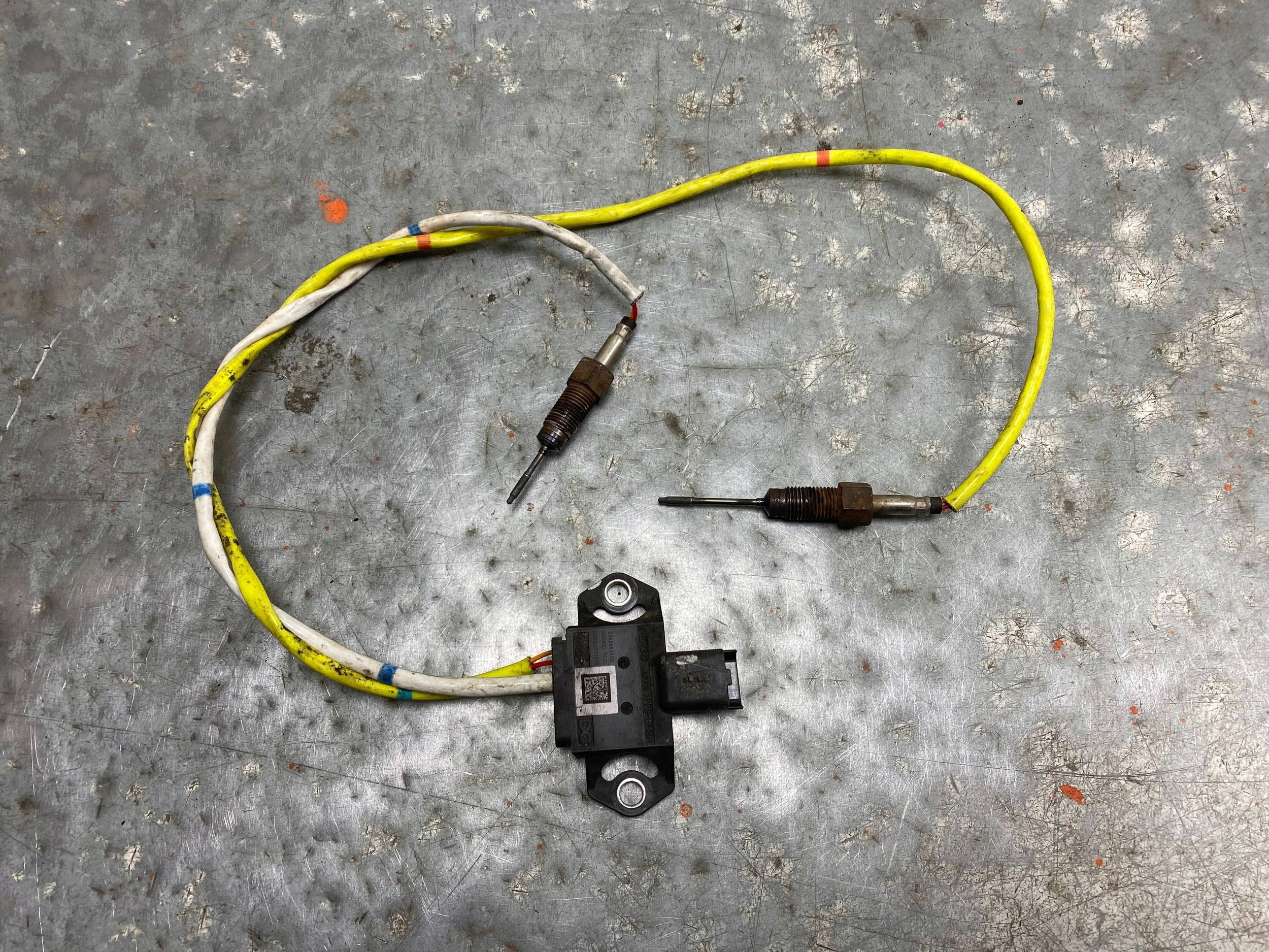 MOVANO B MASTER III LIFT 2.3 DCI Sensor TEMPERATURY Gase 226588349R