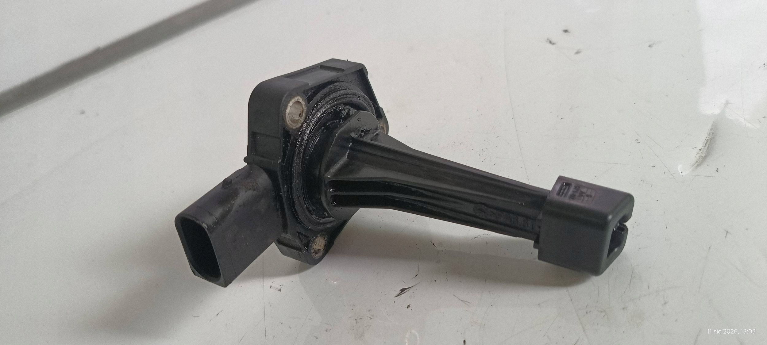 HYUNDAI TUCSON III sensore Livello olio 215902A100