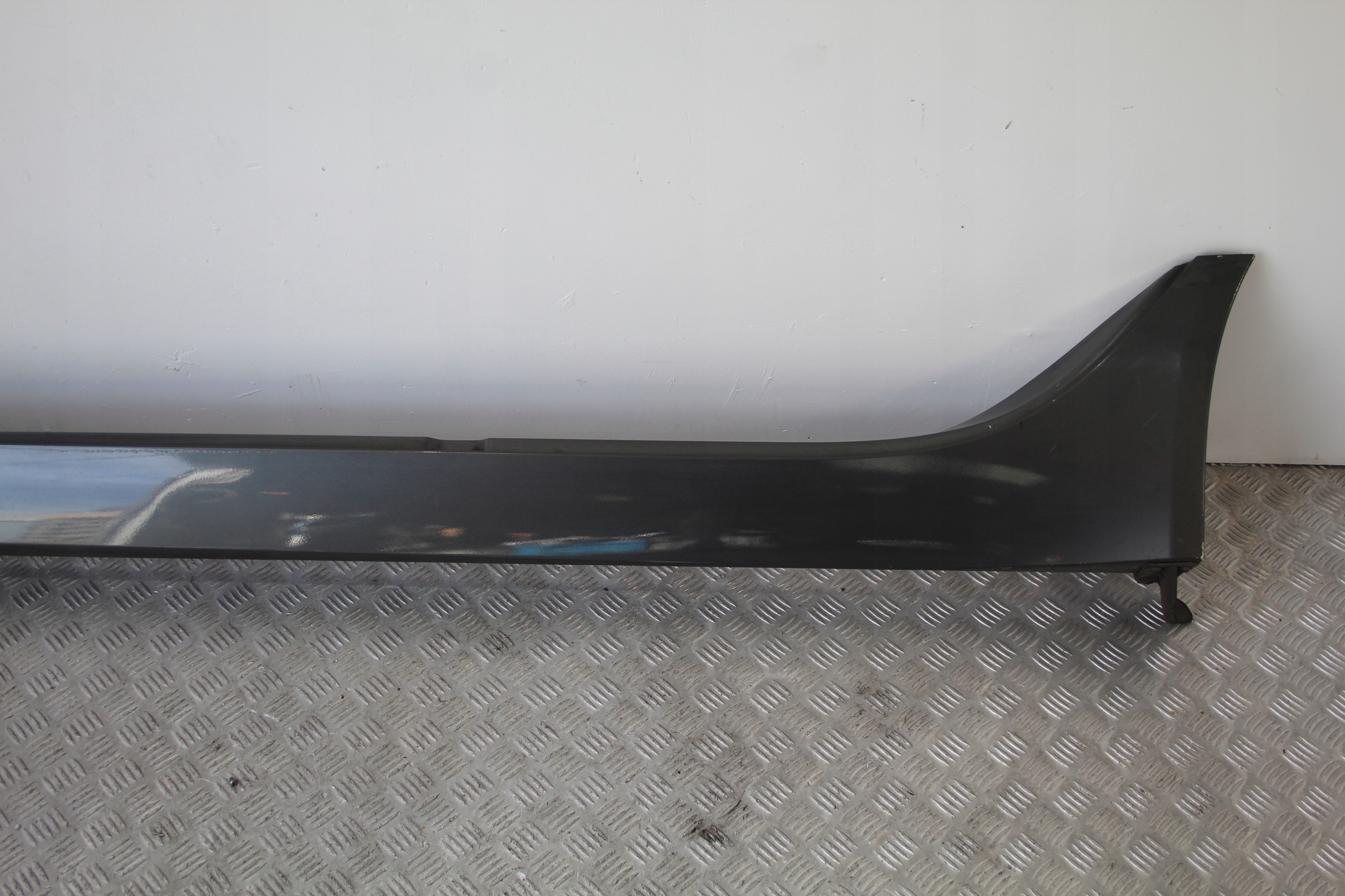 cap threshold threshold left JAGUAR XF II 2 X260 GX63-101D57-AL