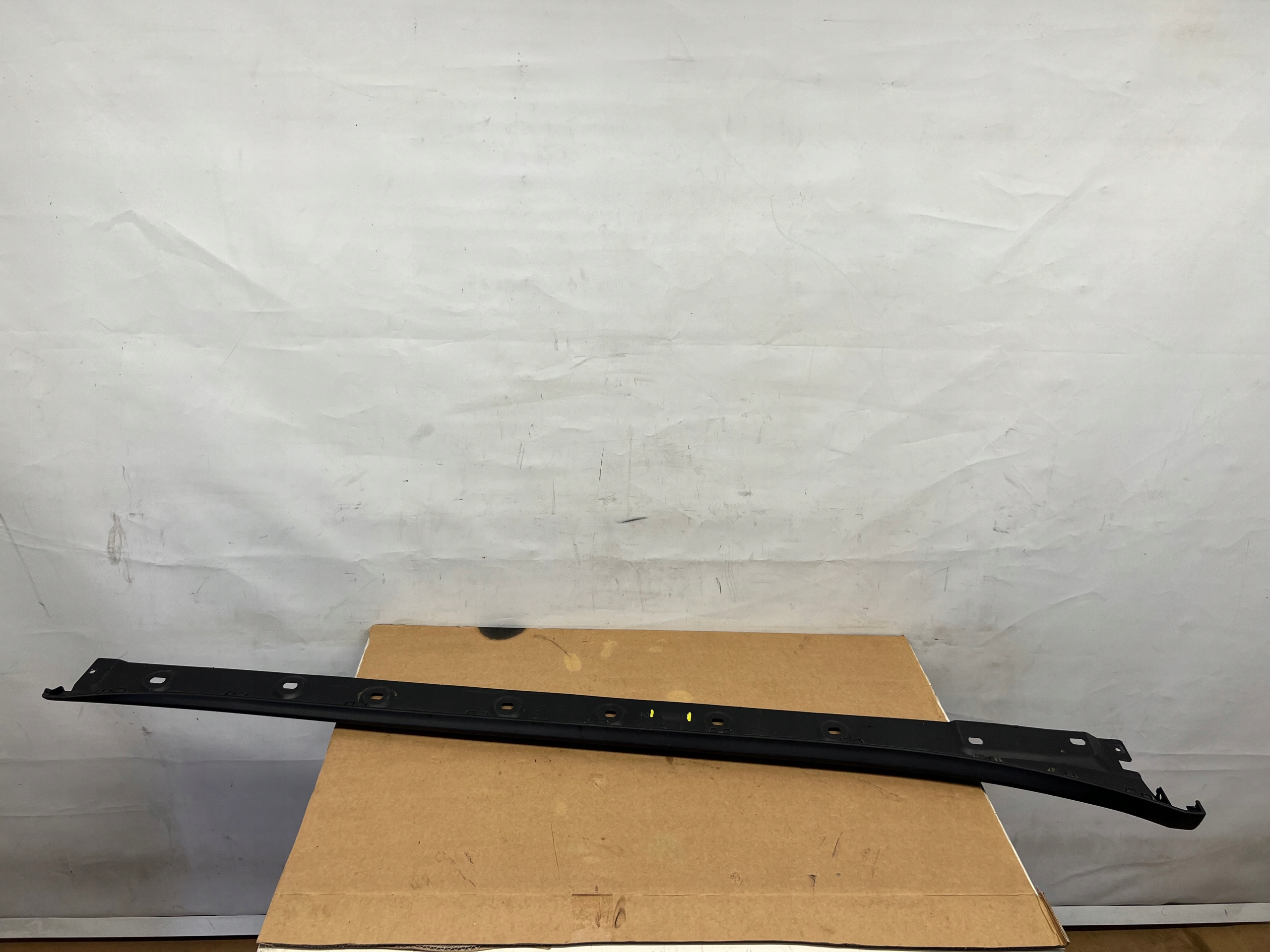 Porsche 911 moulding threshold left 99150459501