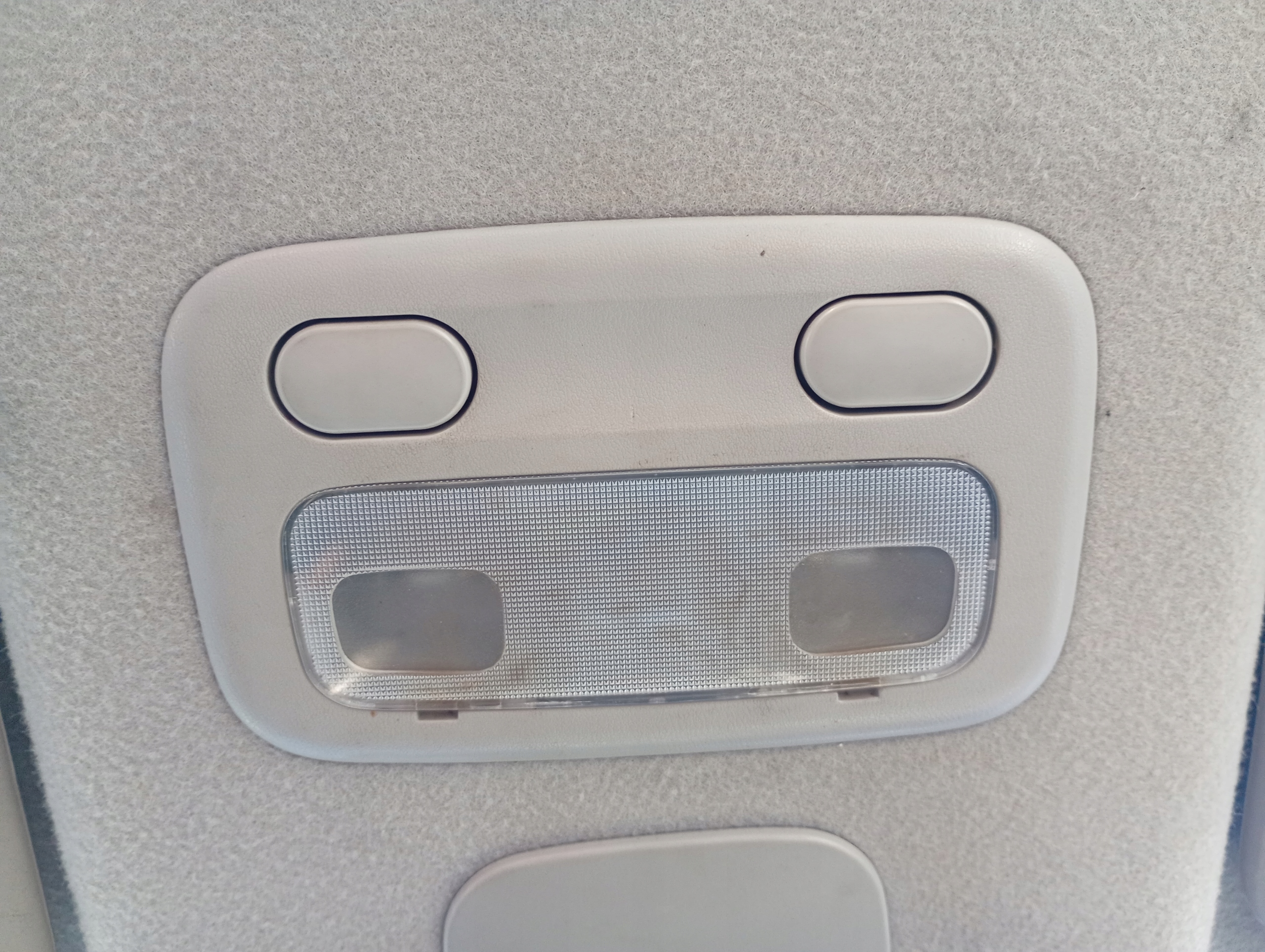 Nissan X-Trail T30 01-05 lighting cabs light inner roof