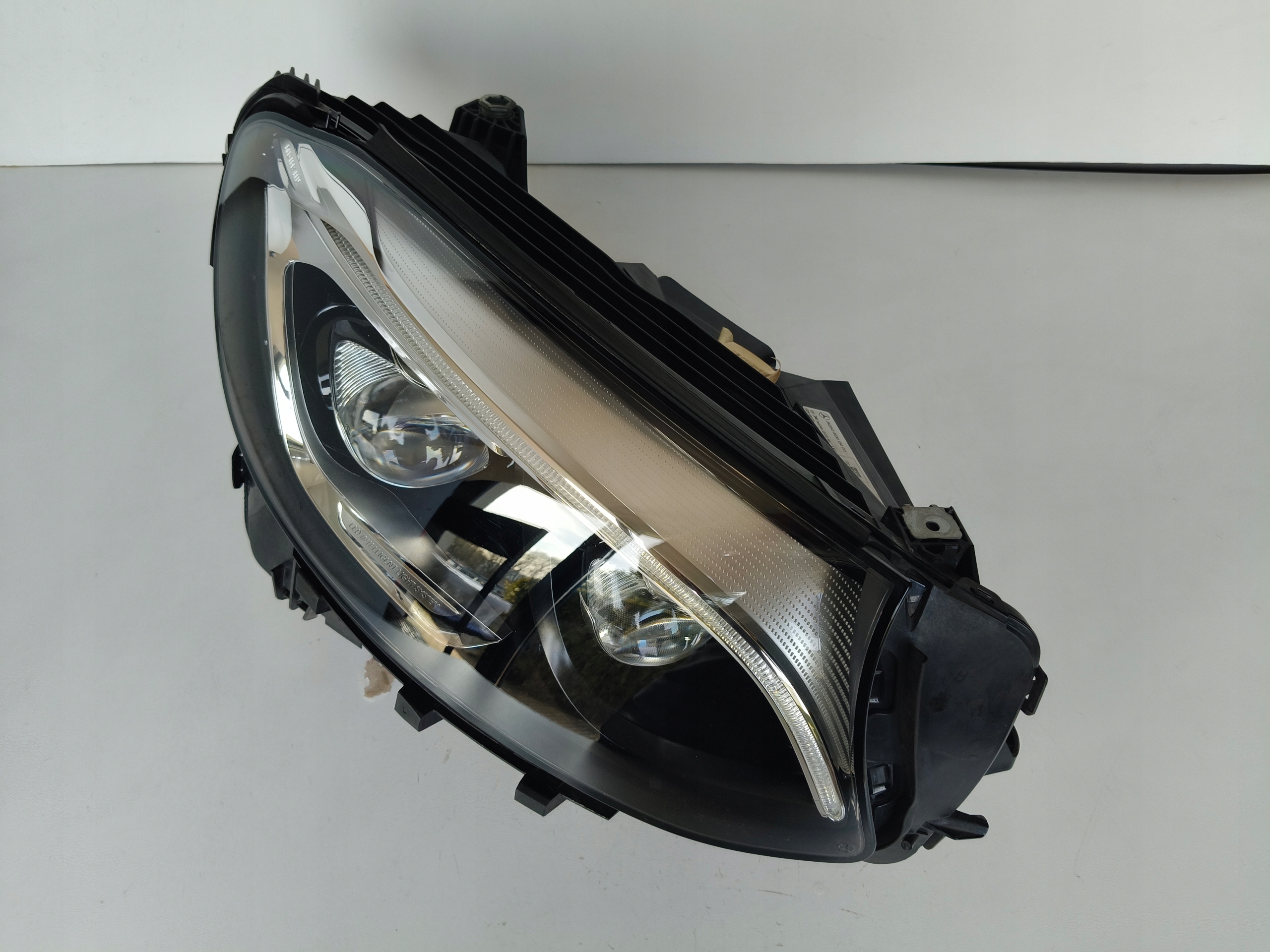 light right REFLEKTOR MERCEDES GLC W253 15- FULL LED ILS