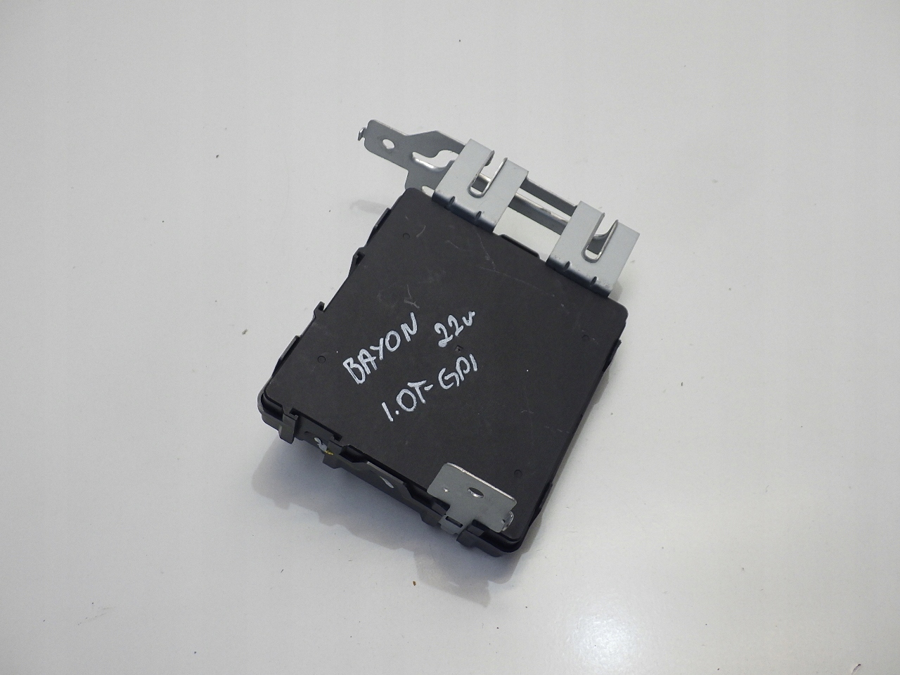 HYUNDAI BAYON I20 III 22r PUSZKA BEZPIECZNIKÓW BCM Numer katalogowy części 95400-Q0490