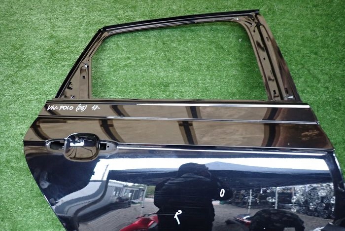 VW POLO 2G 17- door right rear. rear part