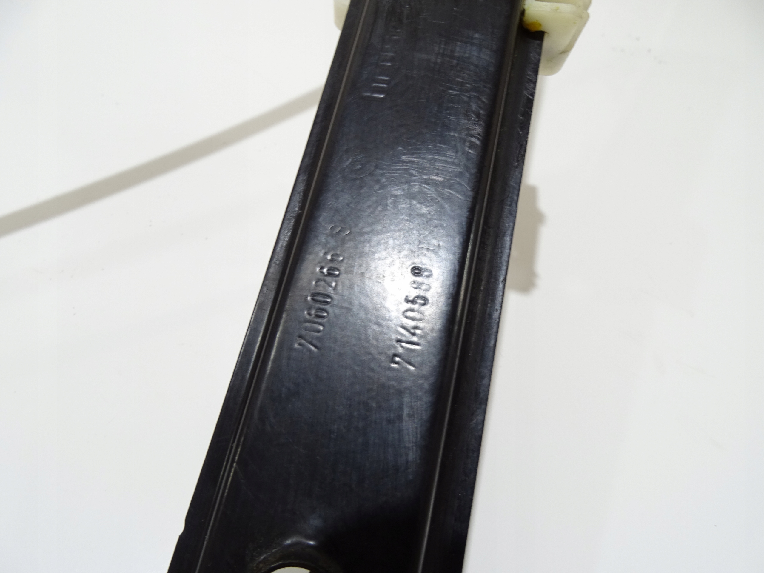 window regulator mechanism left front BMW E90 E91 OE 7060266