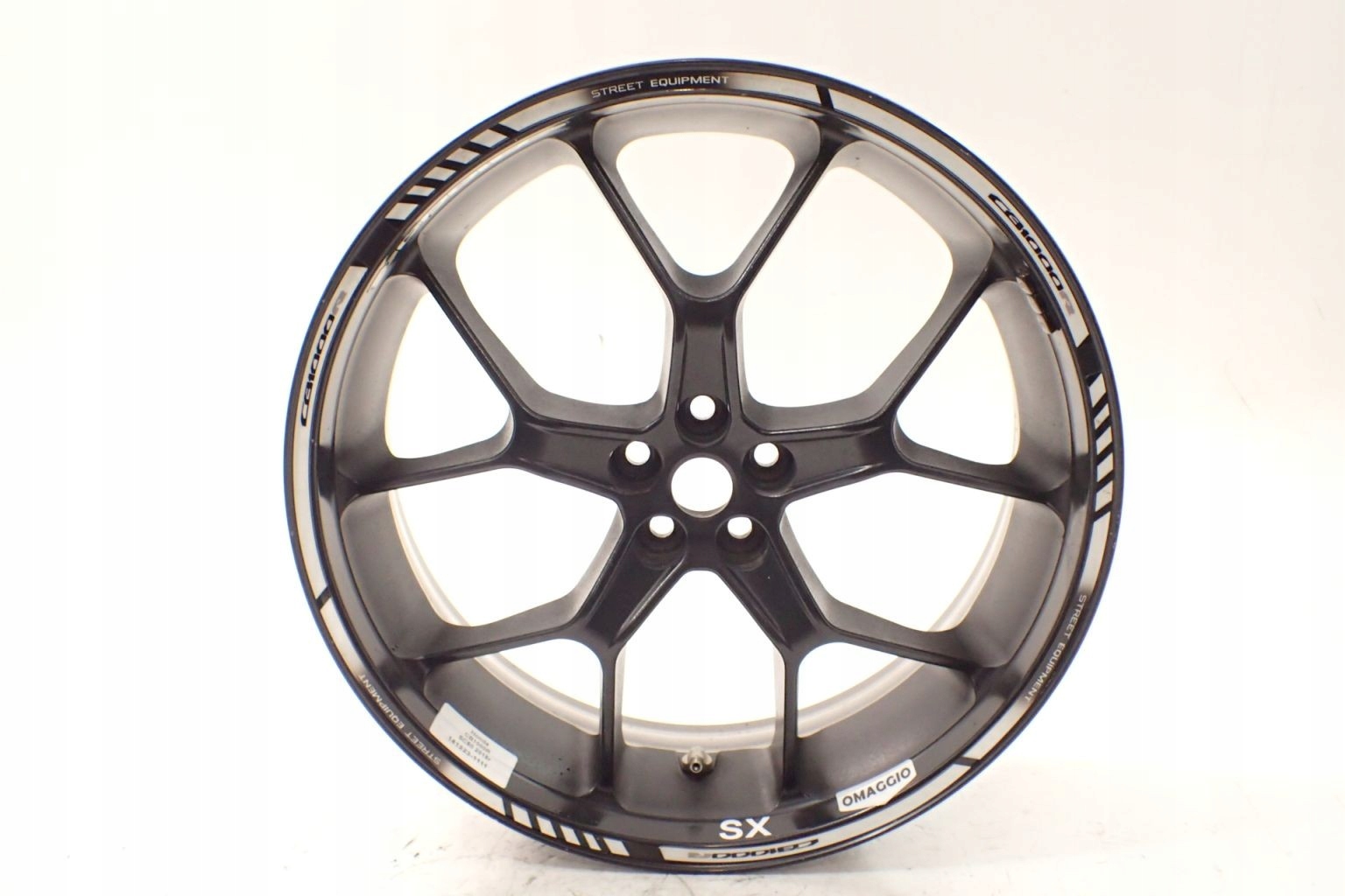 Honda CB 1000 R SC80 18-задній обід 17 