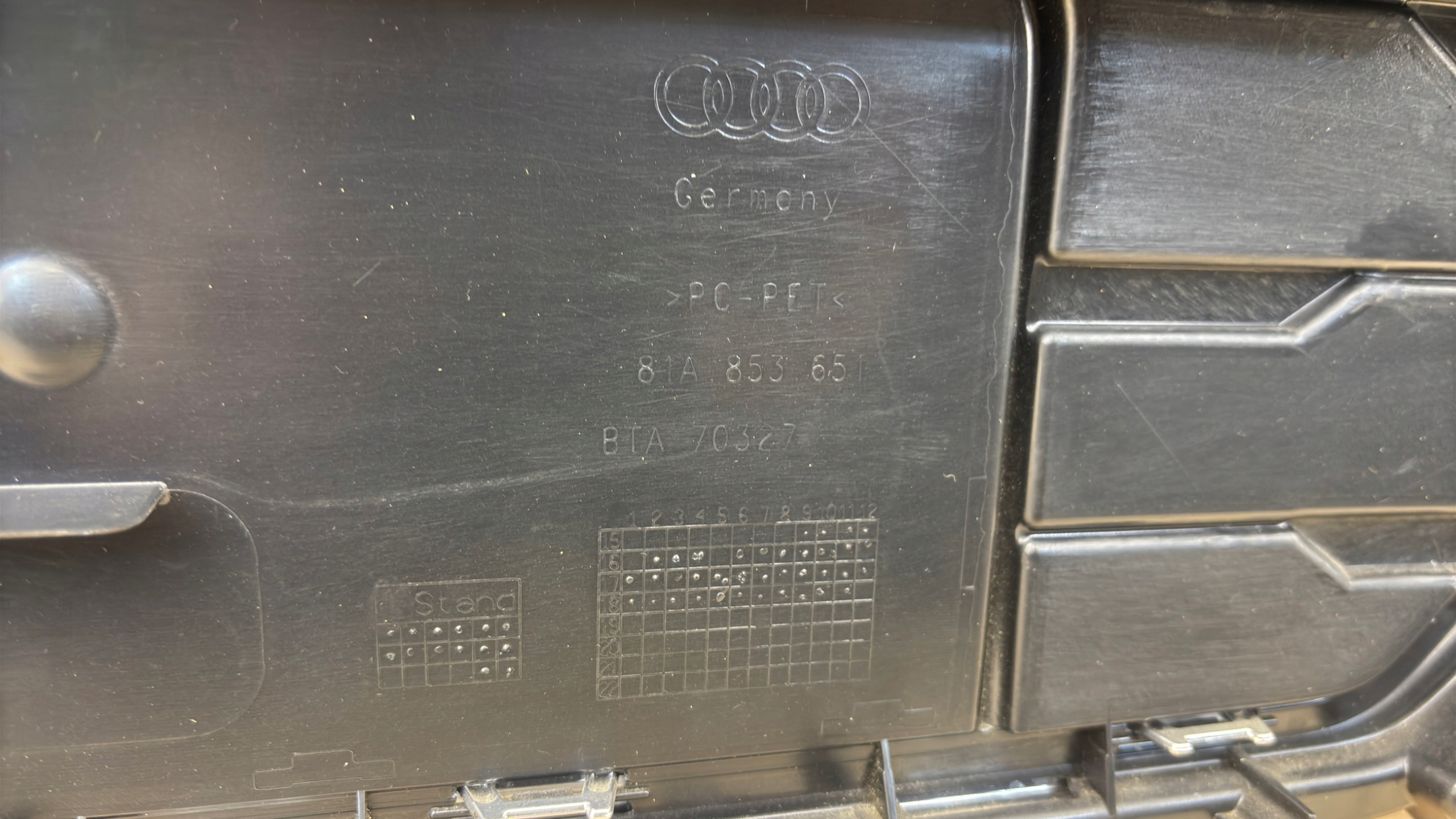 Audi Q2 Kühlergrill FRONTGRILL Kühlergitter 81A8536510G - Thumbnail 4