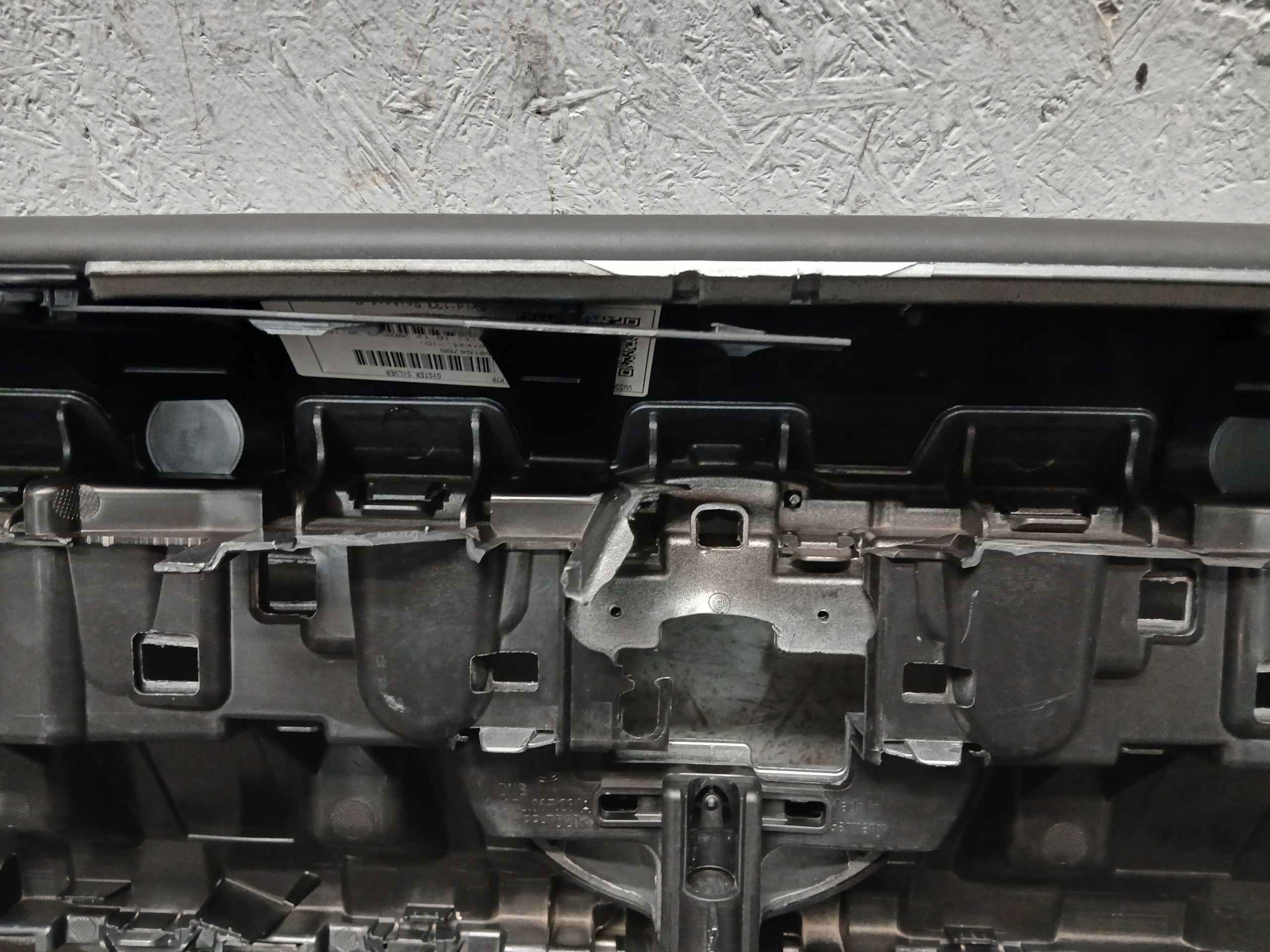 bumper front VW TAYRON R LINE 57L