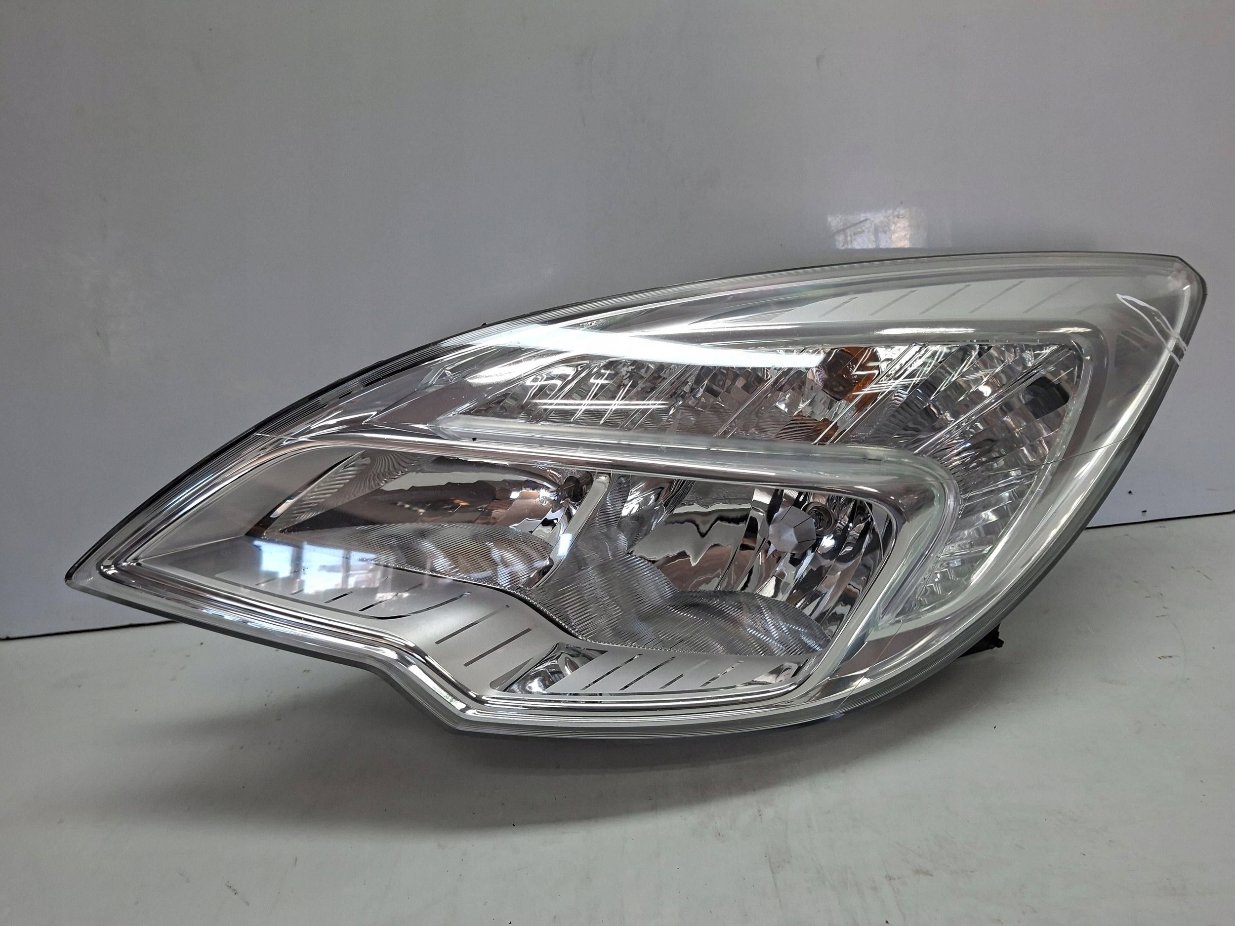 light front left 13253631 OPEL MERIVA B 2010