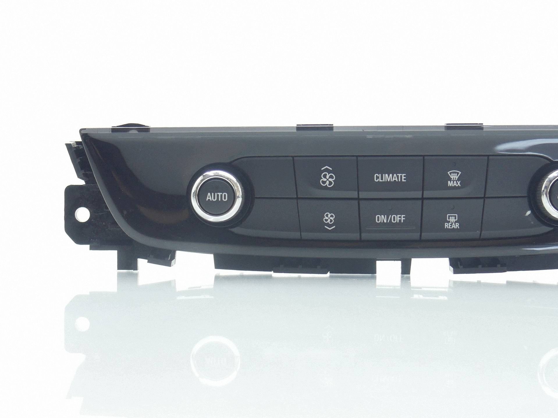 prekidač klime 39177120 OPEL INSIGNIA B