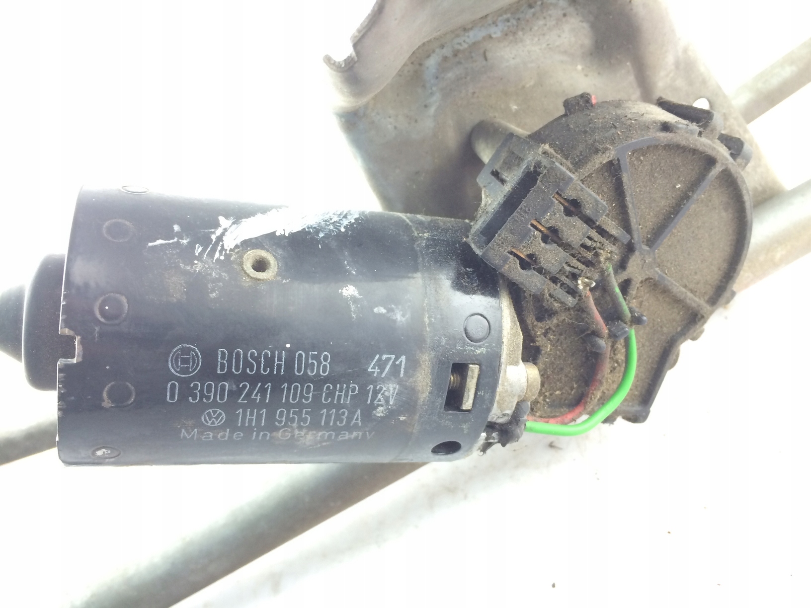 mechanism engine of wipers VW GOLF III front 0390241109 BOSCH