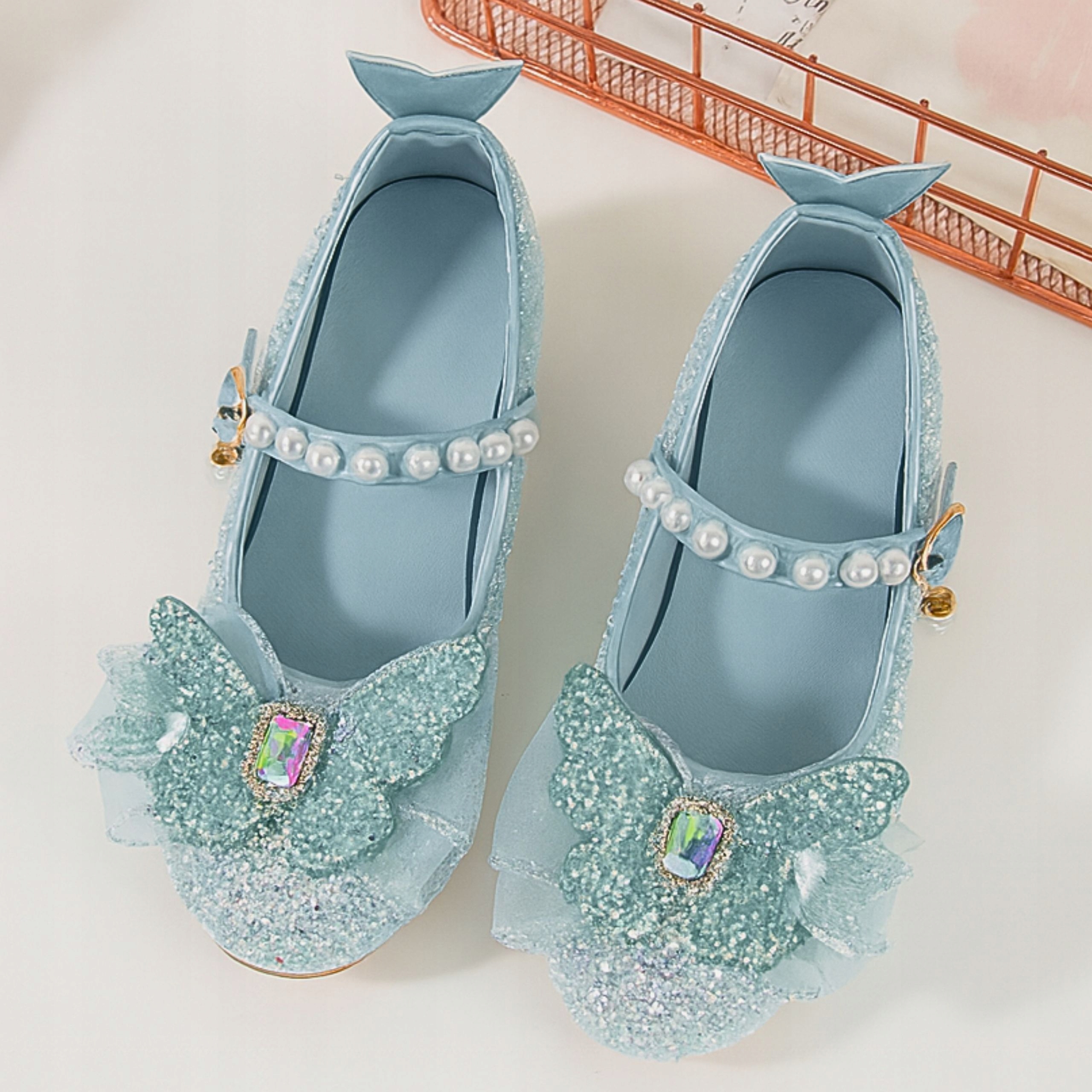 CSILLOGÓ PAPUCS BALERINACIPŐ KISLÁNYNAK KÉK 29-ES Gyártó kódja Hopki