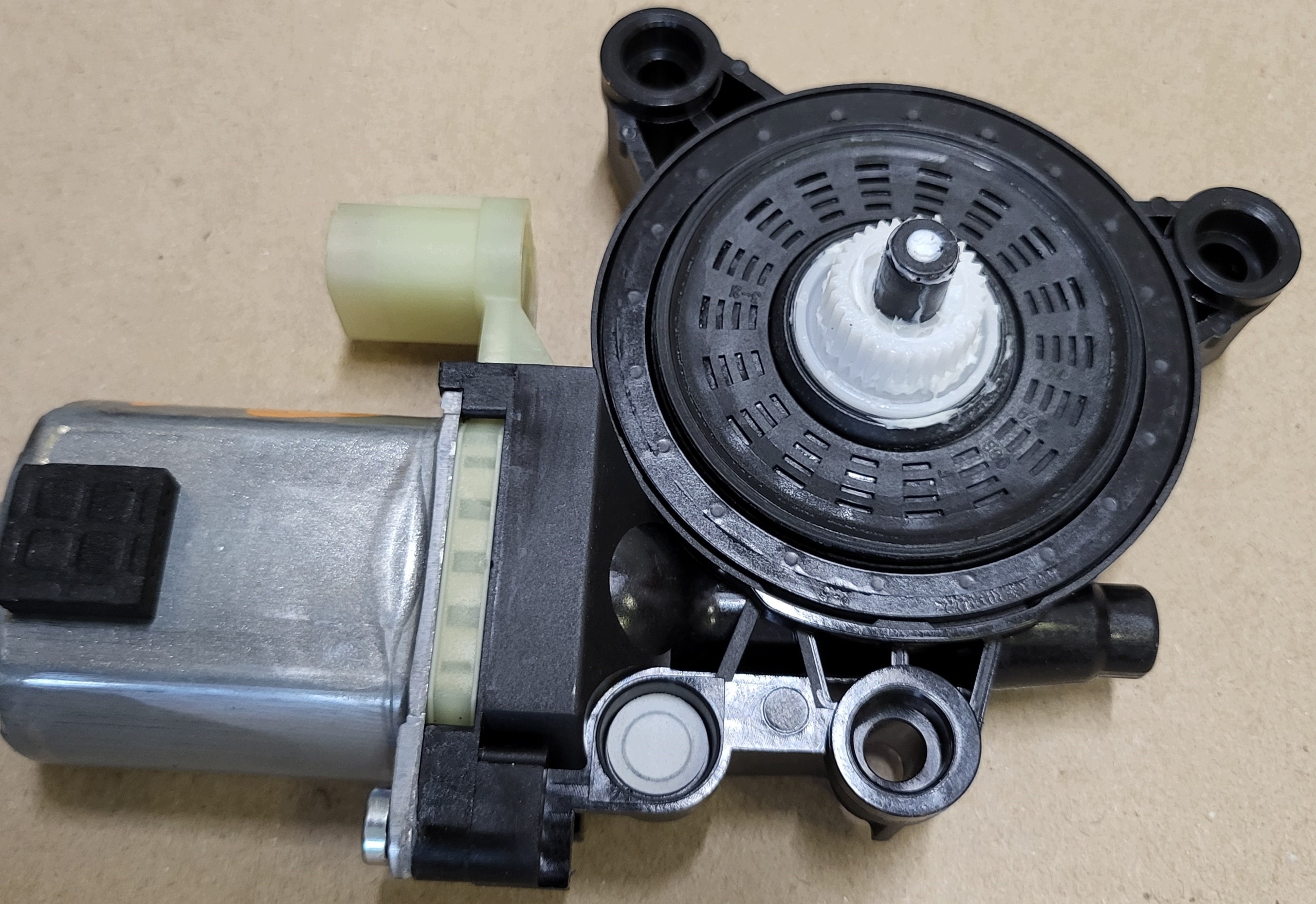mini motor engine lifting windows right rear part KIA CEED III LIFT 83460-J7000