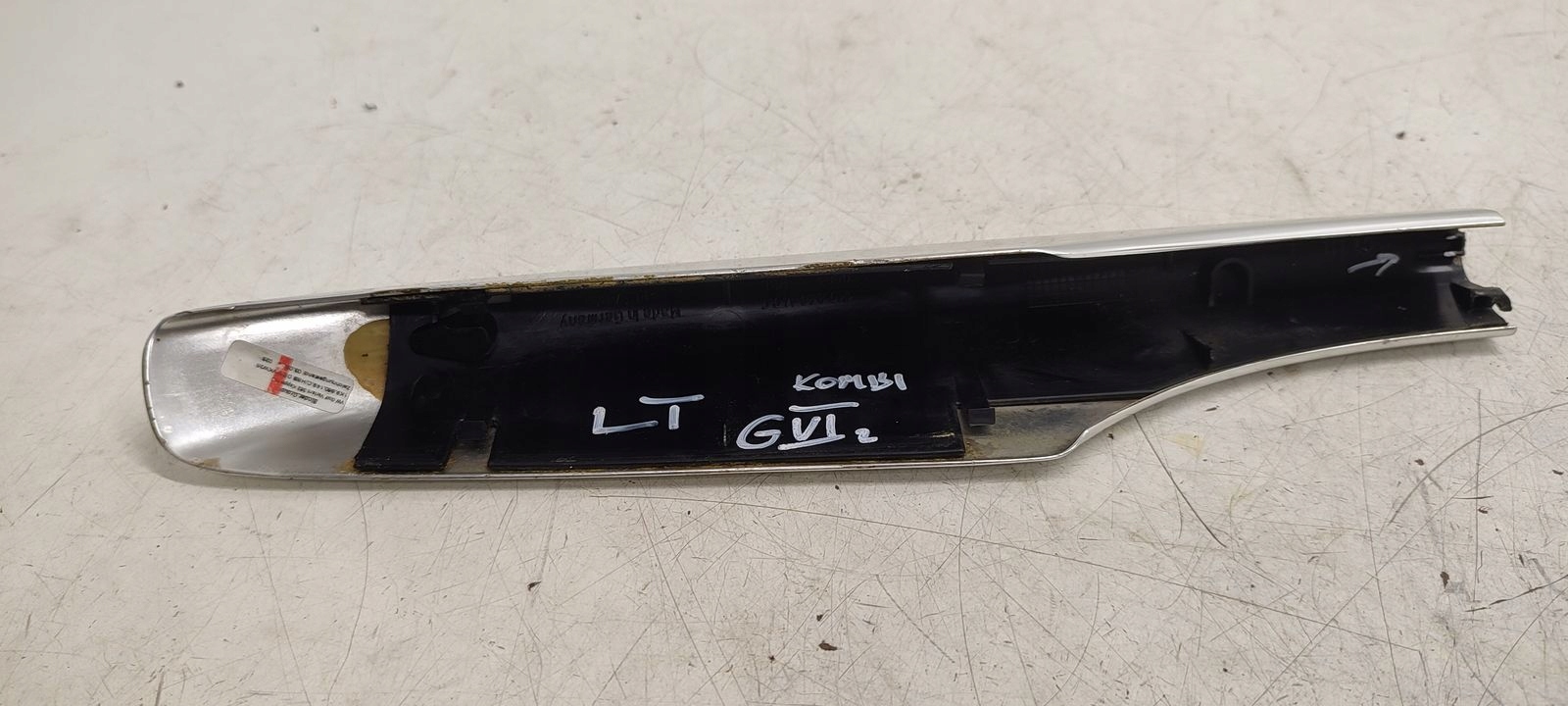 spoiler relingu left rear part chrom VW Golf VI kombi