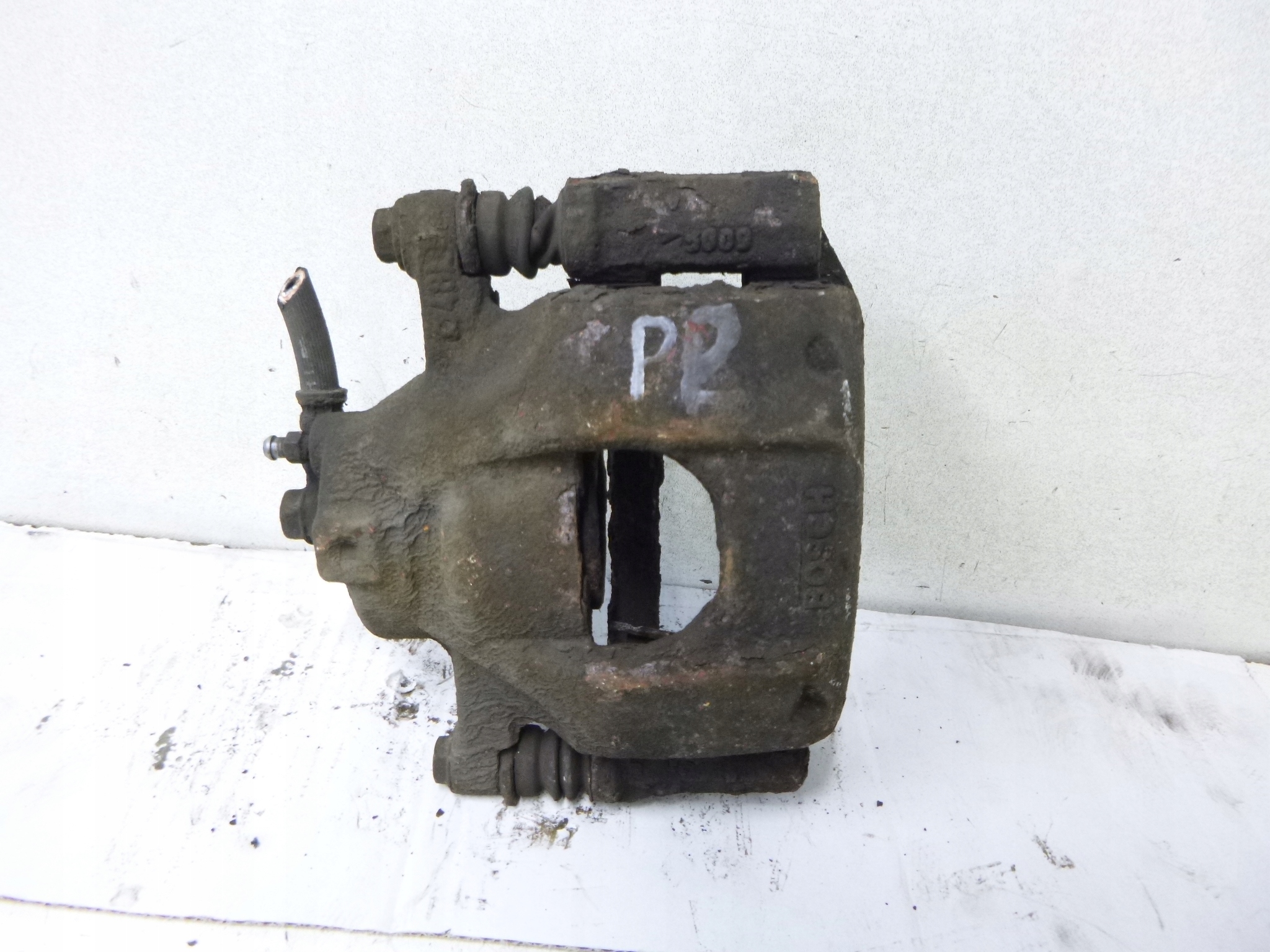 caliper brake + Jarzmo front left Peugeot 107 1.0 2006r.
