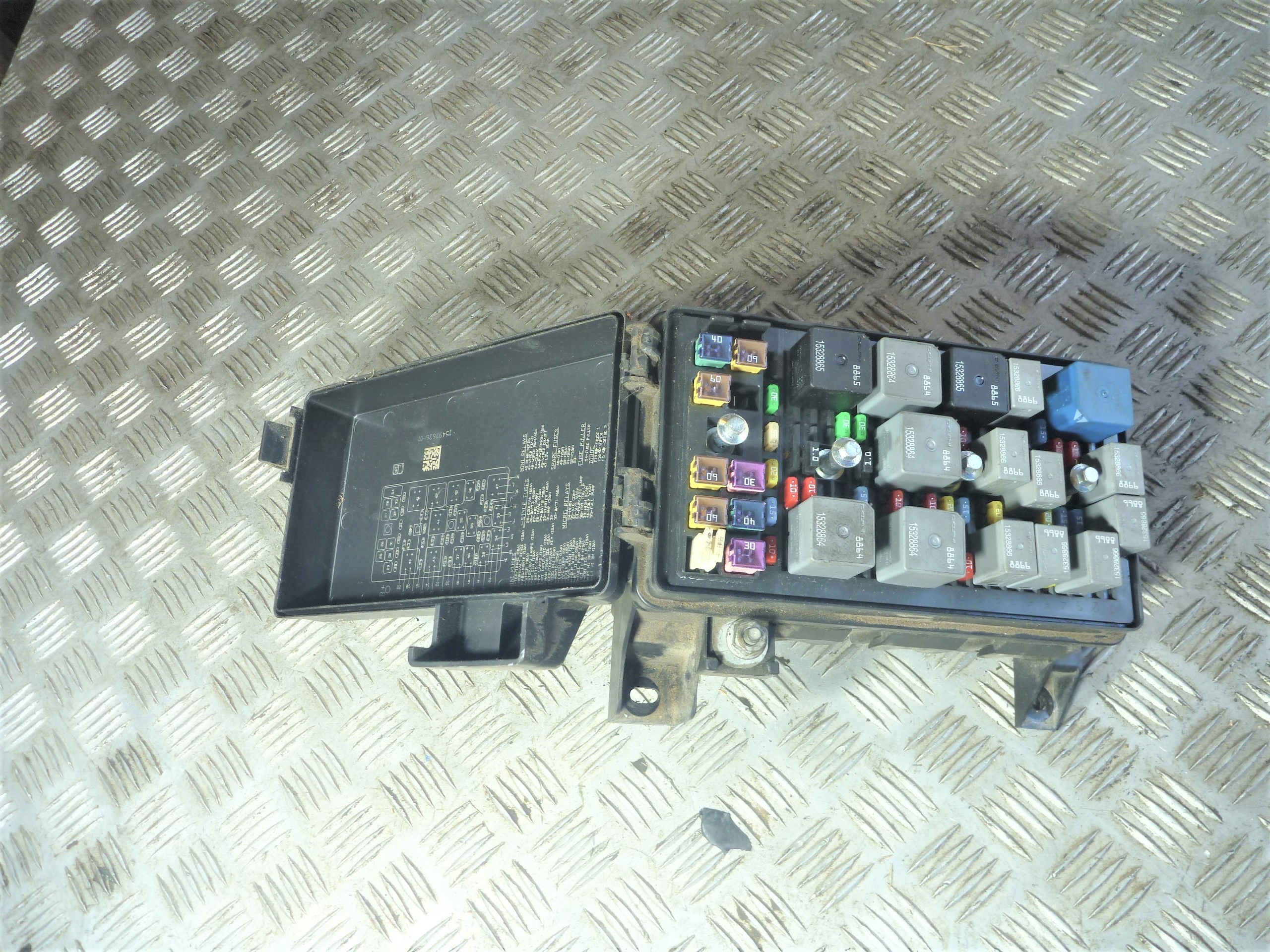 Skrzynka Puszka Bezpieczniki Corvette C6 2007