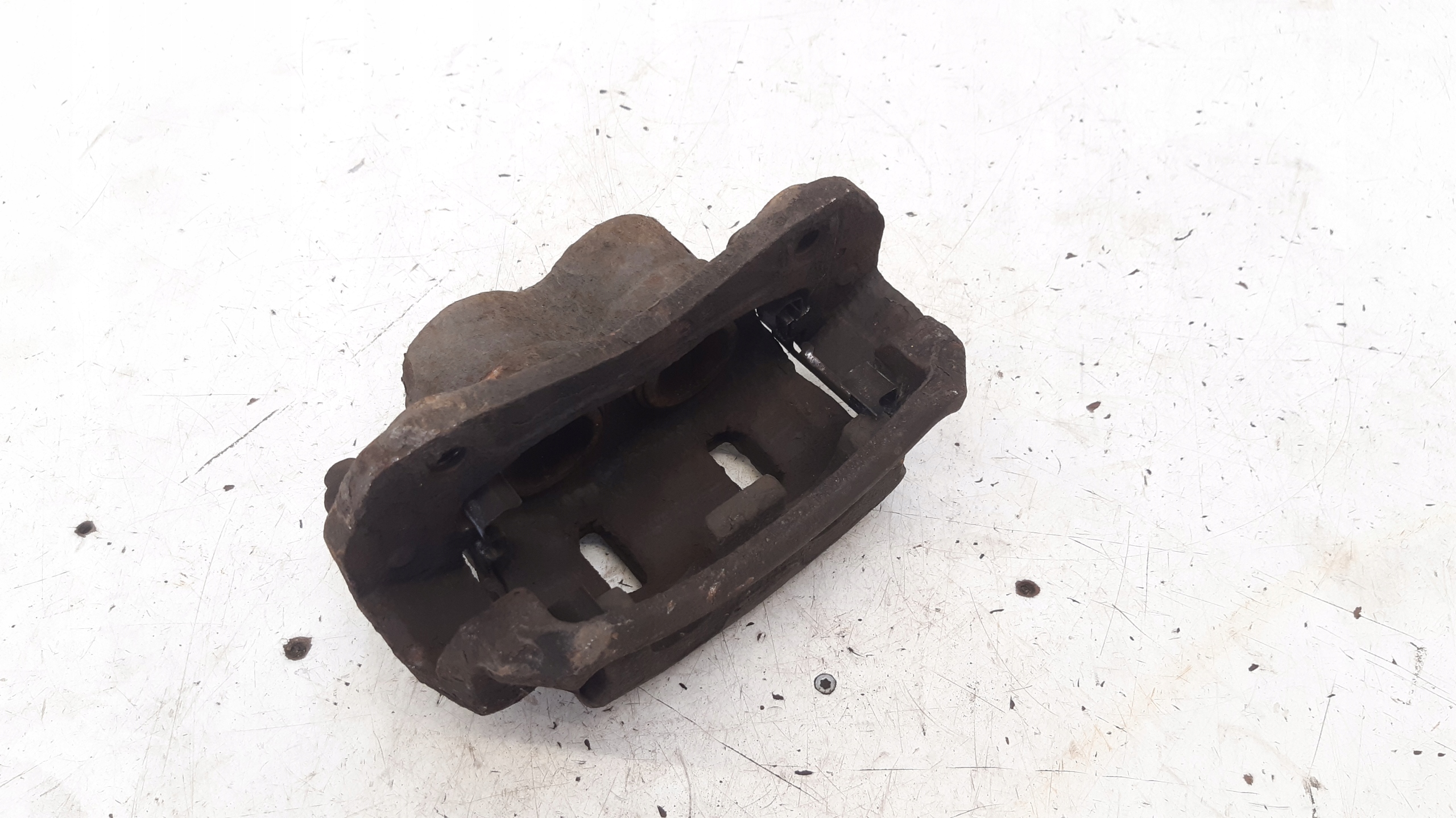 caliper right front Chevrolet Captiva