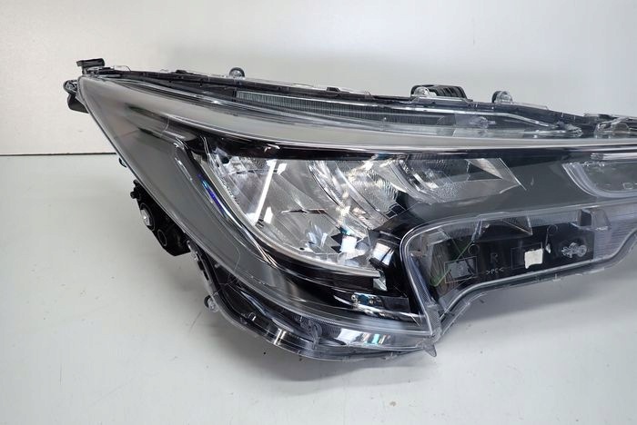 TOYOTA COROLLA E21 FULL LED 18-21 reflektor right light right 81110-02S60