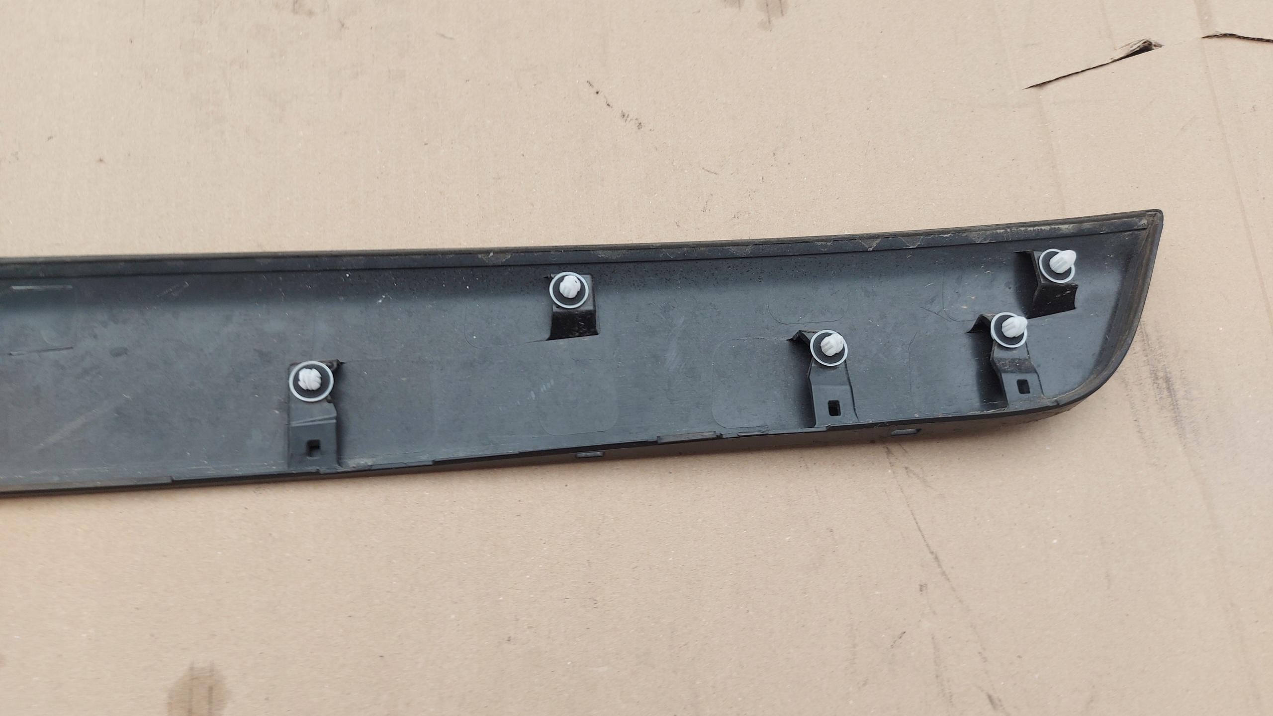 moulding cap bonnet rear part TOYOTA RAV4 V 18