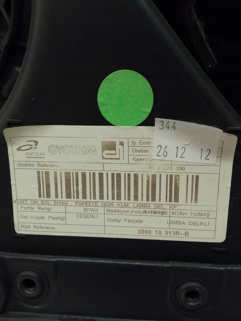 upholstery side left front 809018813RB 156227412 Renault Fluence and (2009