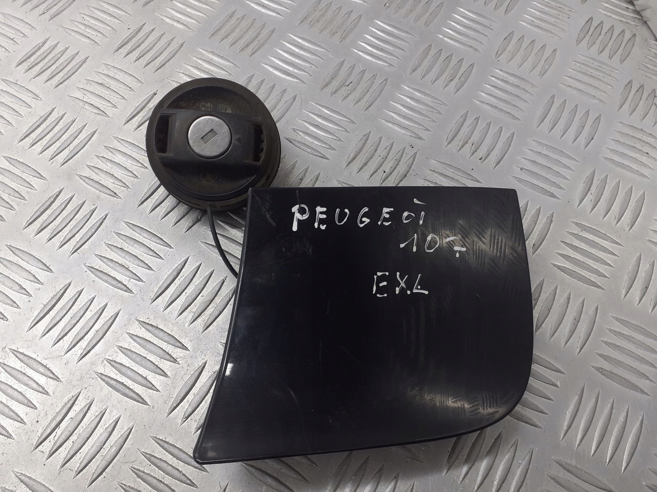 KLAPKA WLEWU PALIWA BAKU PEUGEOT 107 EXL
