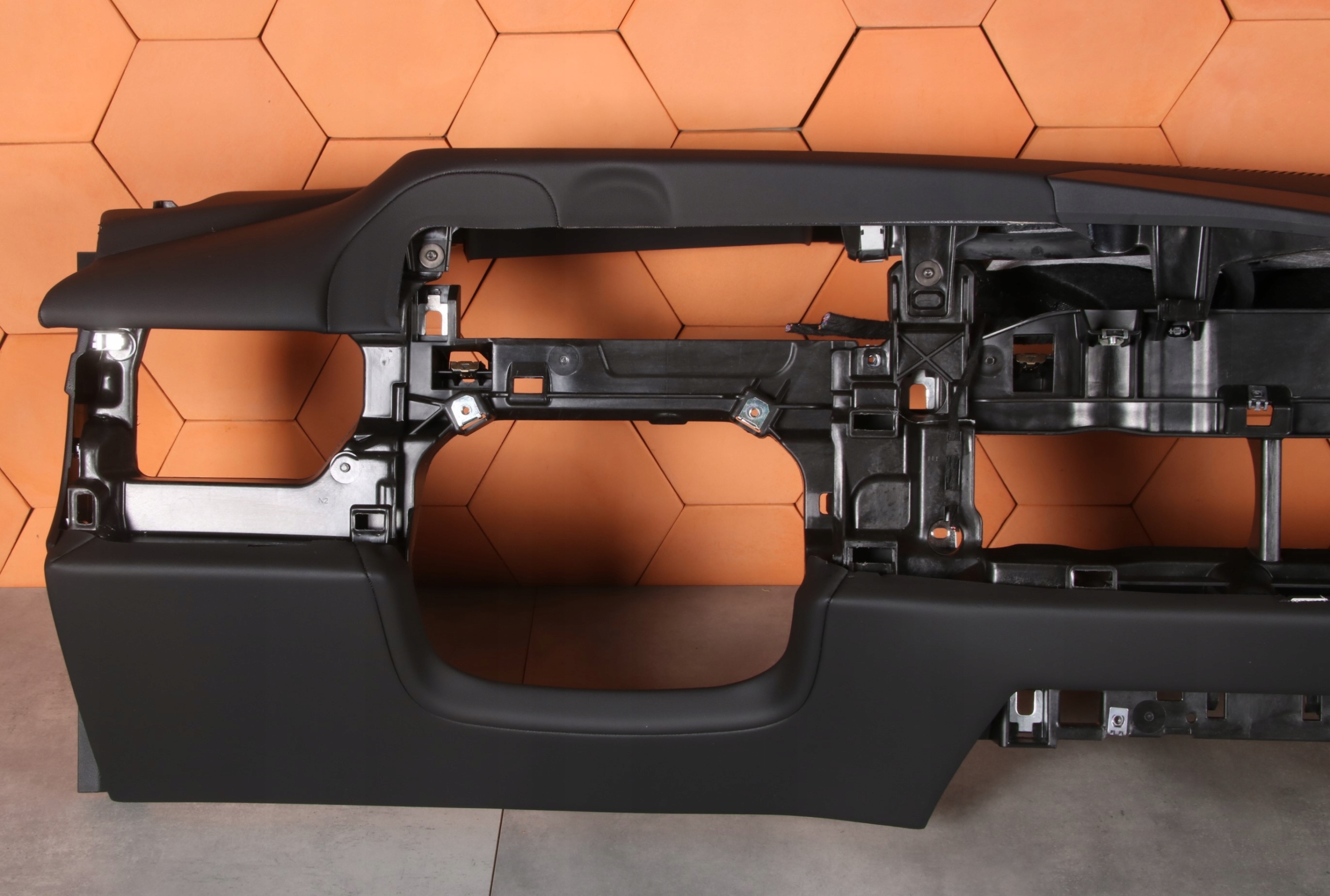BMW G60 G61 M5 originál dashboard instrument panel console VEGANZA black HEAD UP