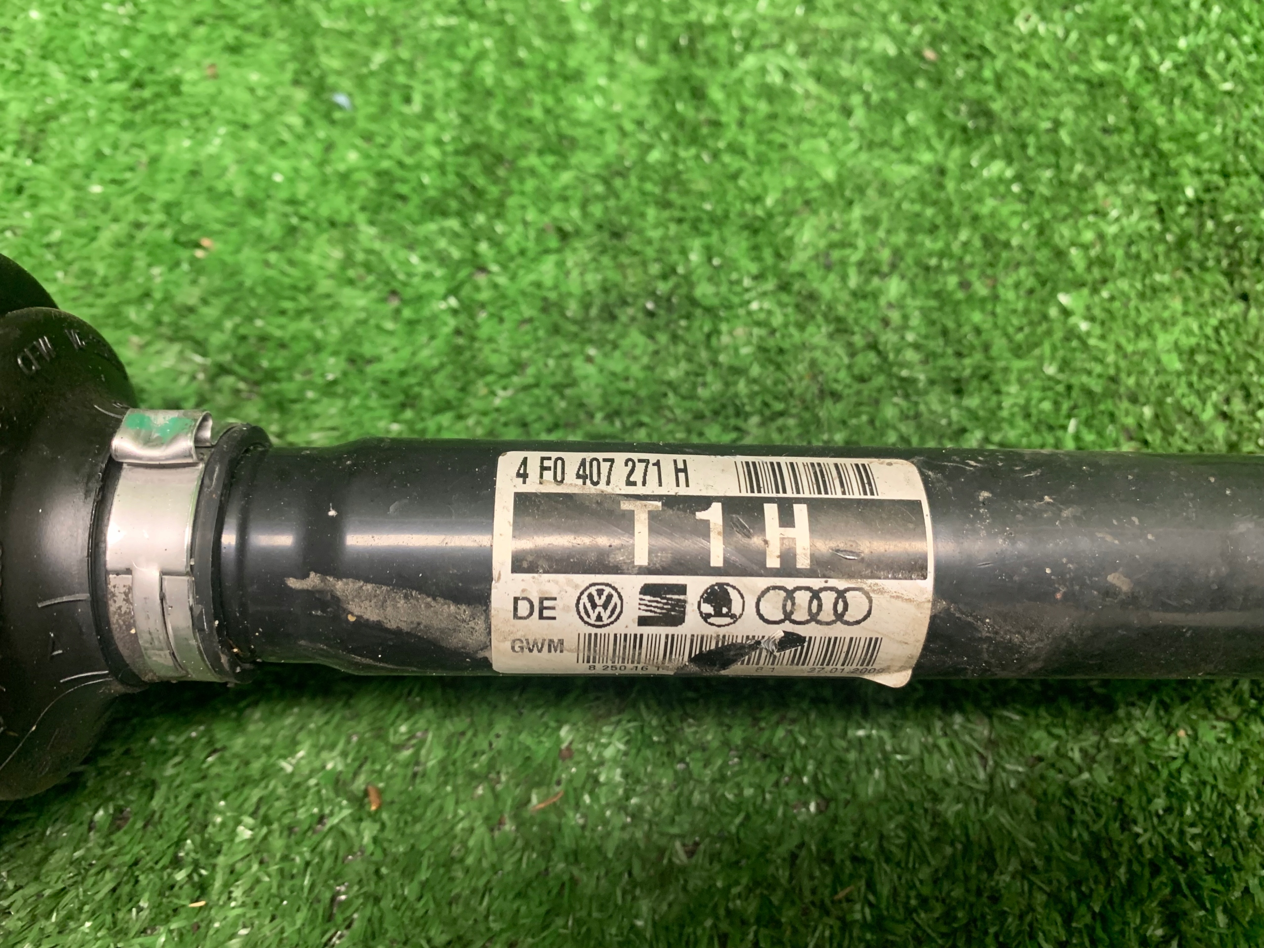 semi-axis joint left front AUDI A6 C6 AUTOMAT 4F0407271H