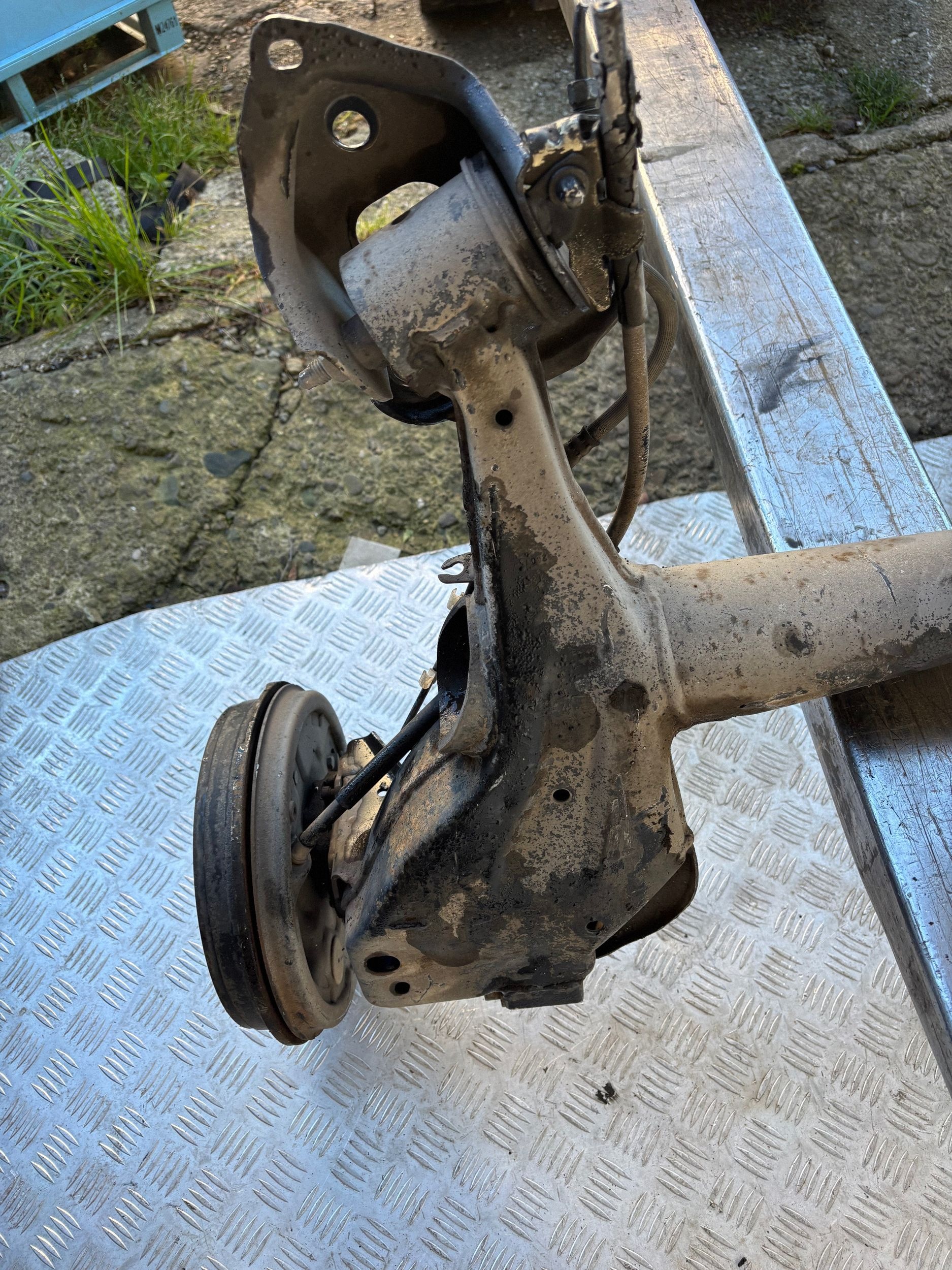 sider rear axis sususpension OPEL CORSA D