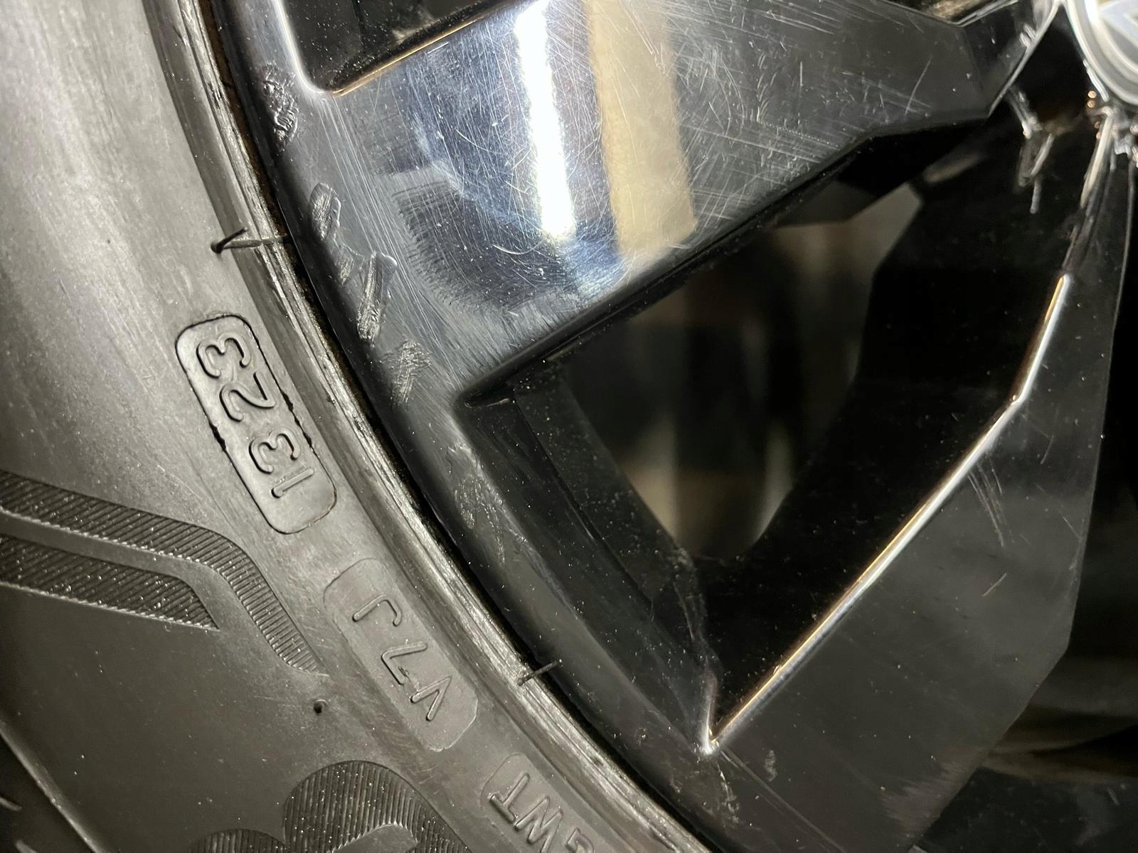 ORYGINALNE KOŁA ALUFELGI VW VOLKSWAGEN TOUAREG III 21” NOWY MODEL SUPERSTAN Rozstaw śrub 5x112