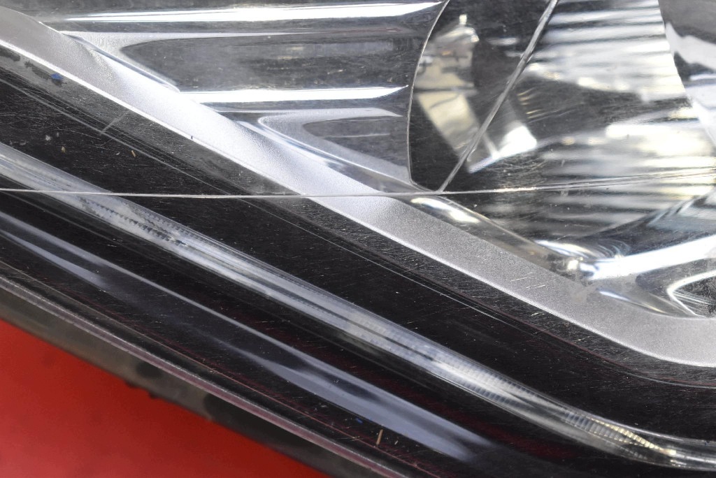 REFLEKTOR right light front EU 9674397980 CITROEN C5 II X7 III 08-17