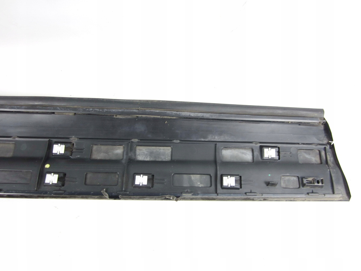 moulding door front front right Porsche Cayenne S II 958 7P5 92A