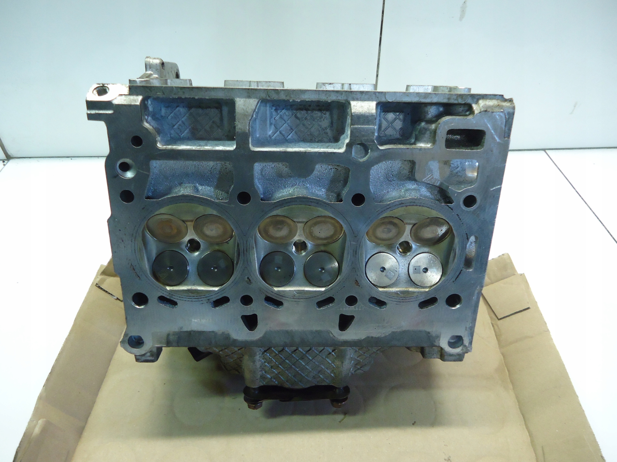 SKODA FABIA 1.0MPI DSG hlava vačky 05C103404B