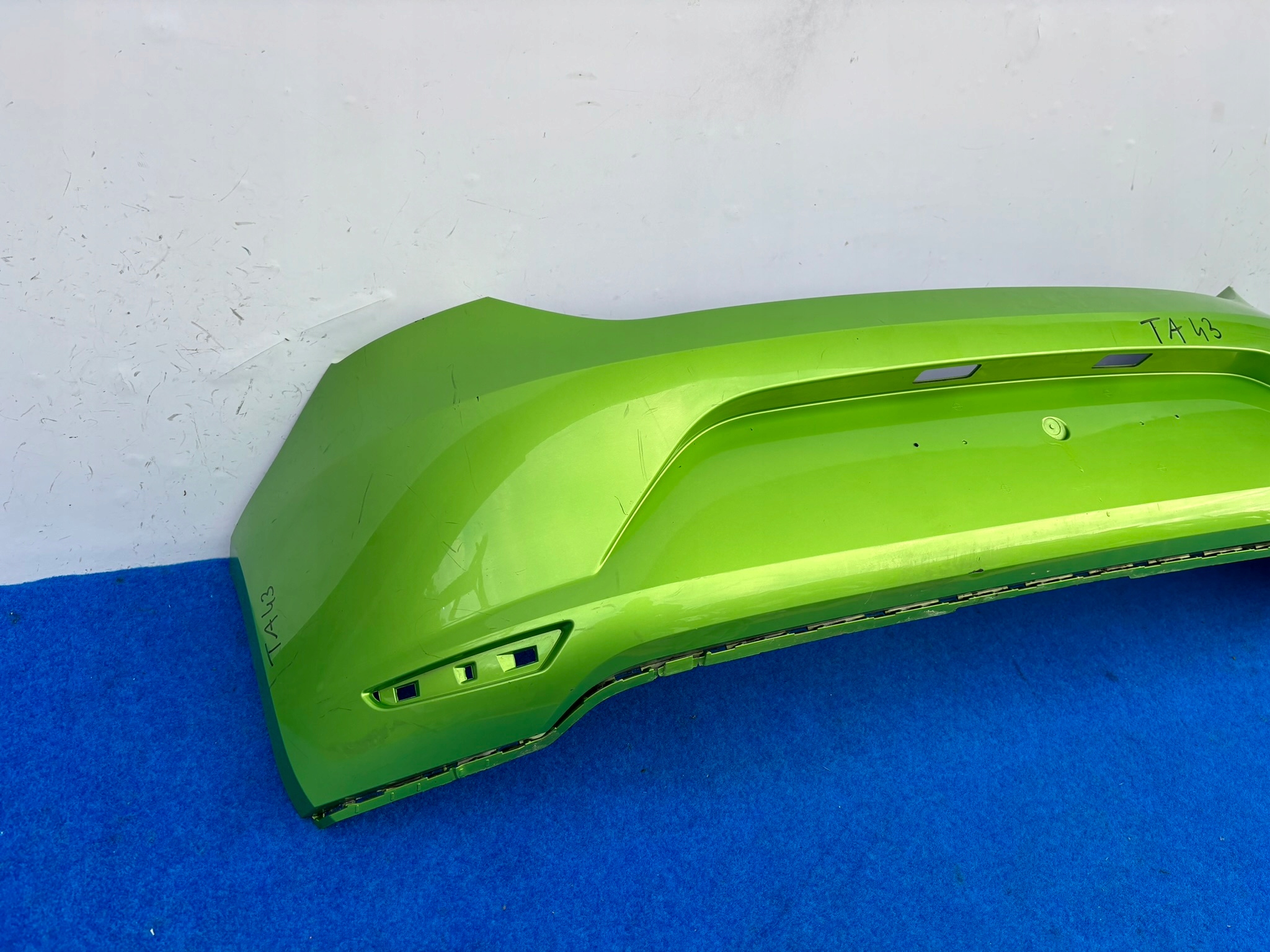 SEAT LEON 3 III 5F bumper rear part rear without PDC 5F0807421 TA43