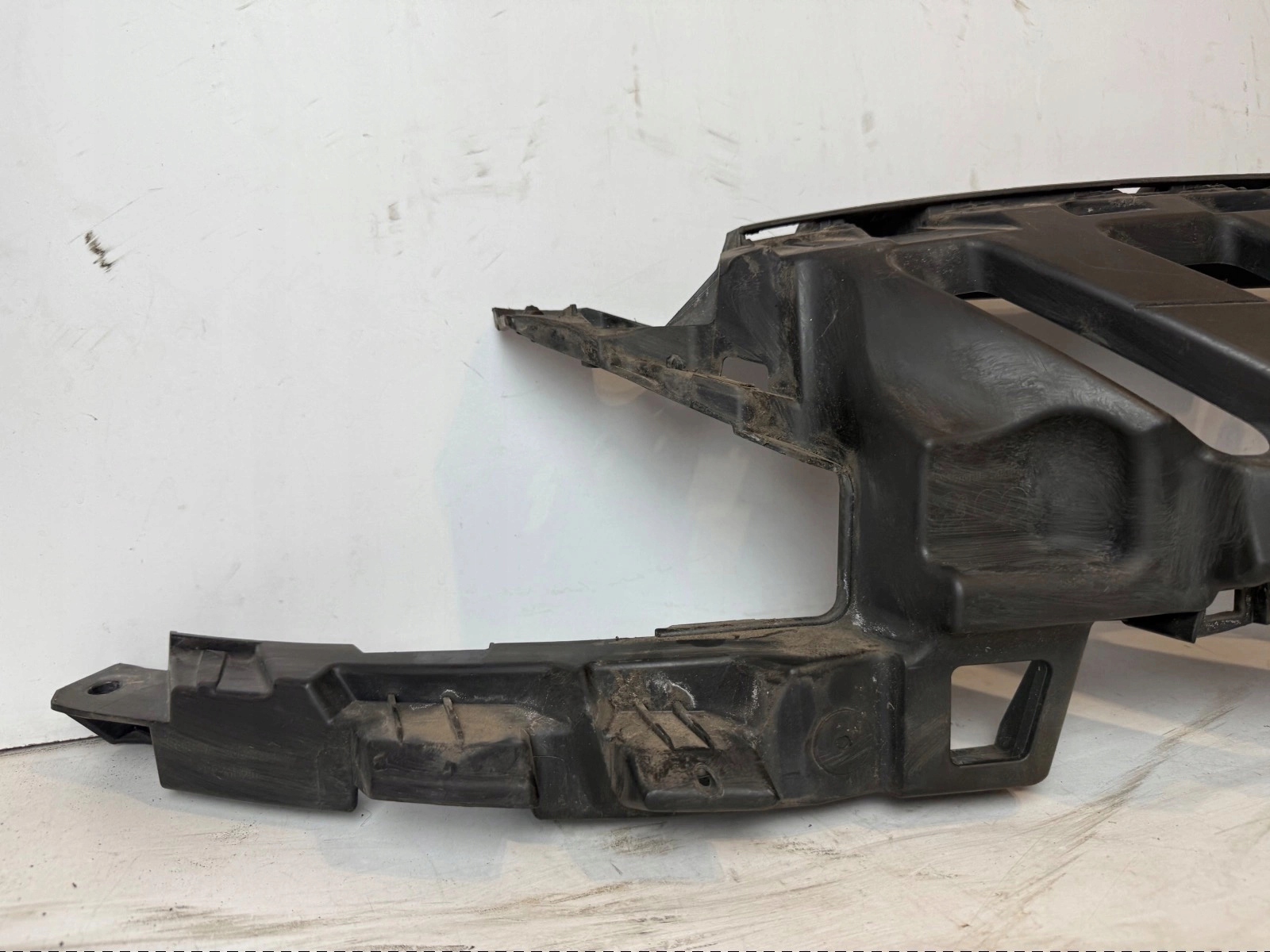 příčka Absorber nárazníku předek Peugeot 308 T7