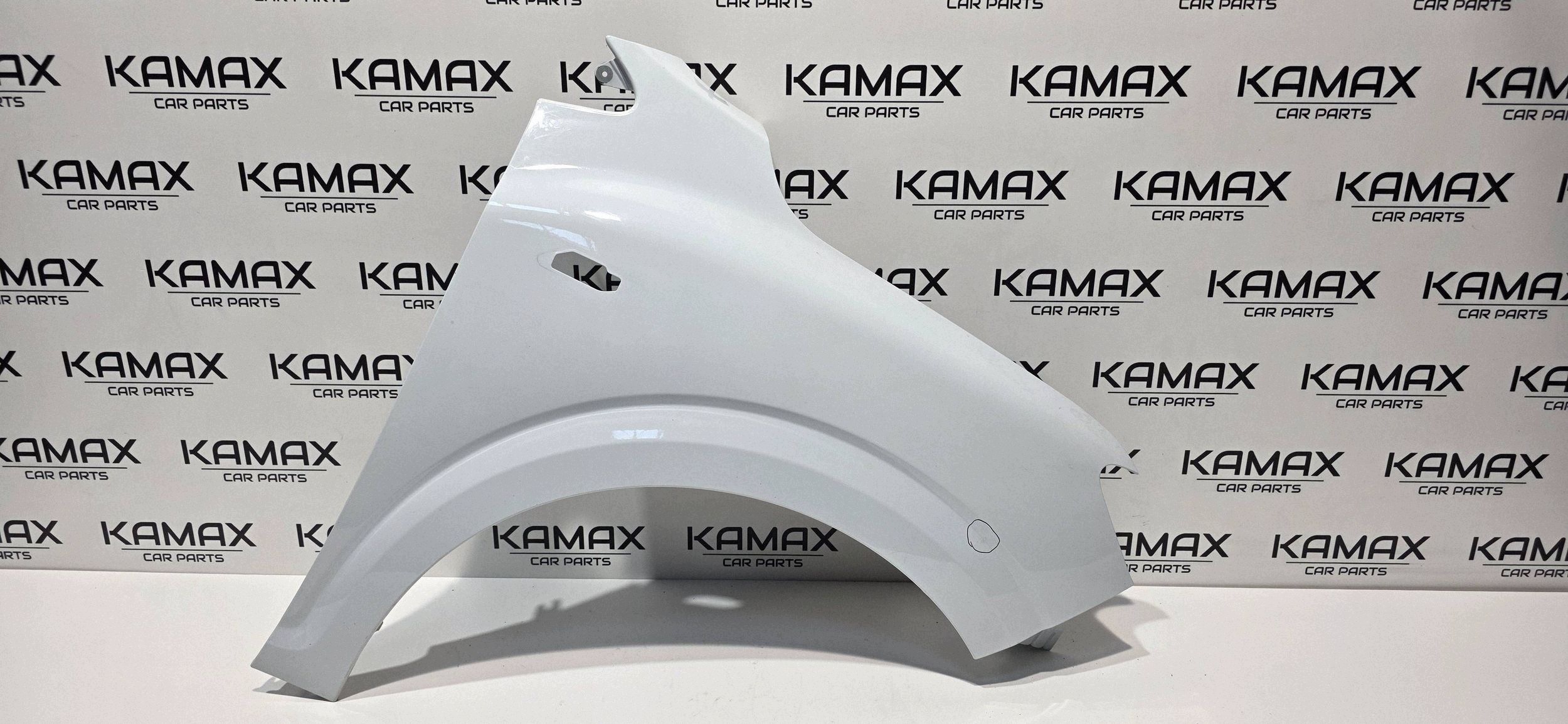 fender right front DACIA SANDERO III 20- original