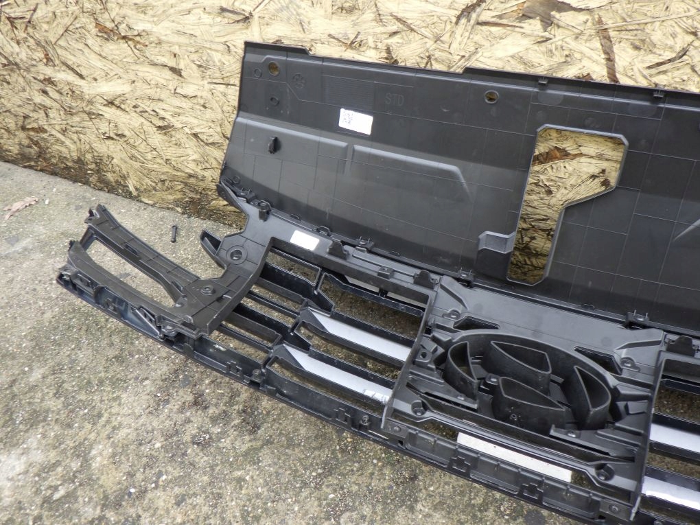 HYUNDAI TUCSON 4 IV LIFT 24- Grille