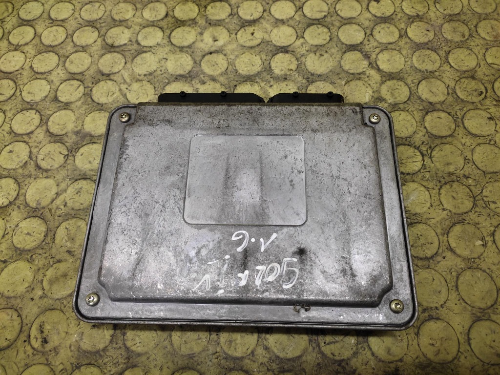 VW GOLF IV control unit of the engine 036906034DR