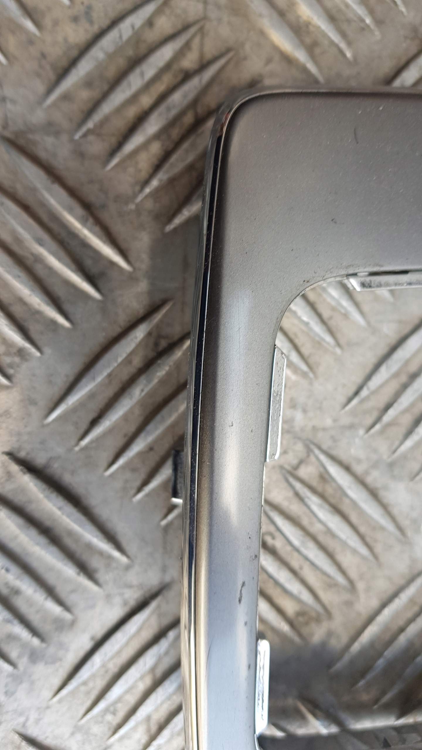 MERCEDES W204 obal kulisy AUTOMAT RÁM a2042673388