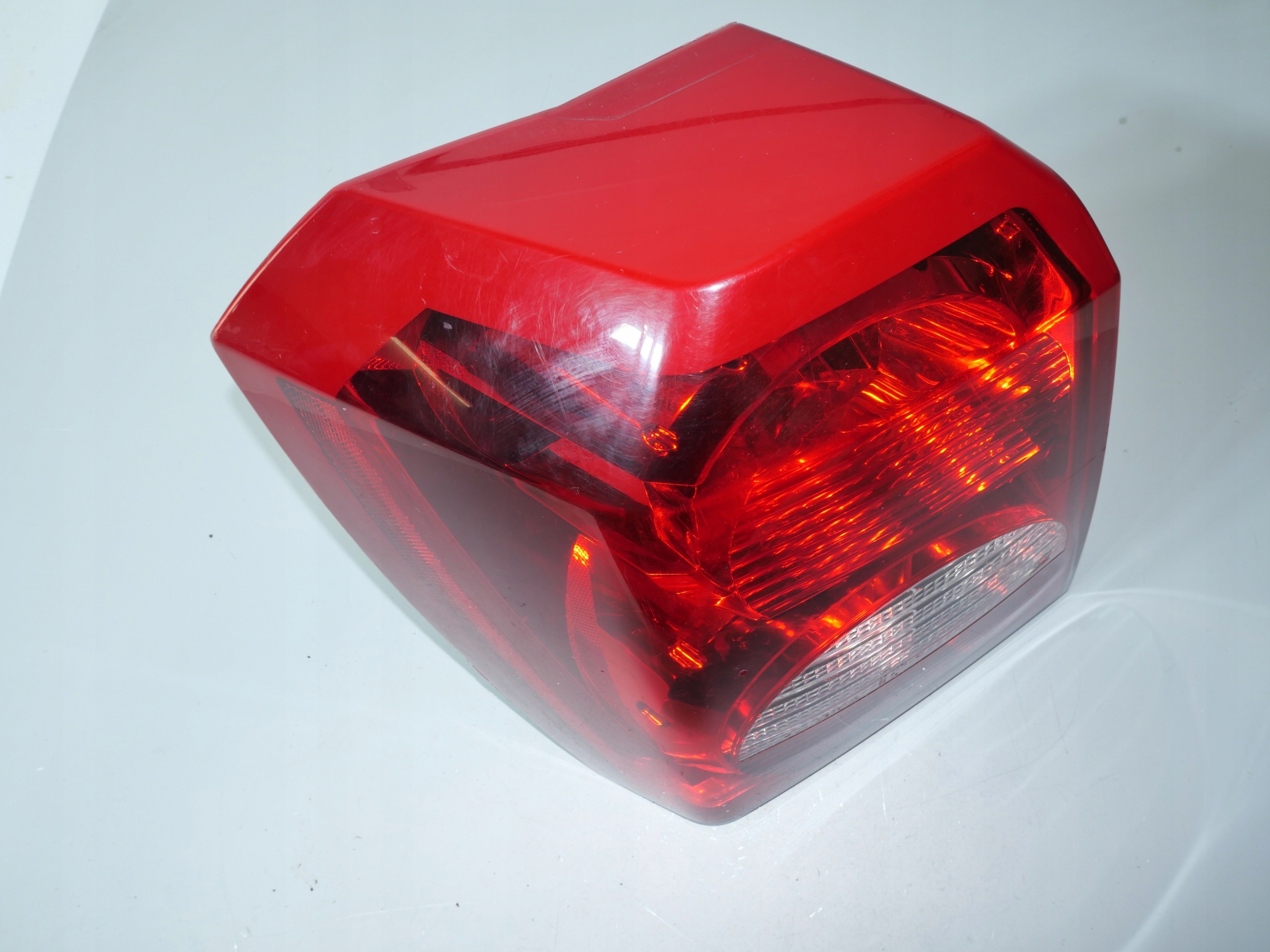 DODGE CALIBER Licht heck links 51128A