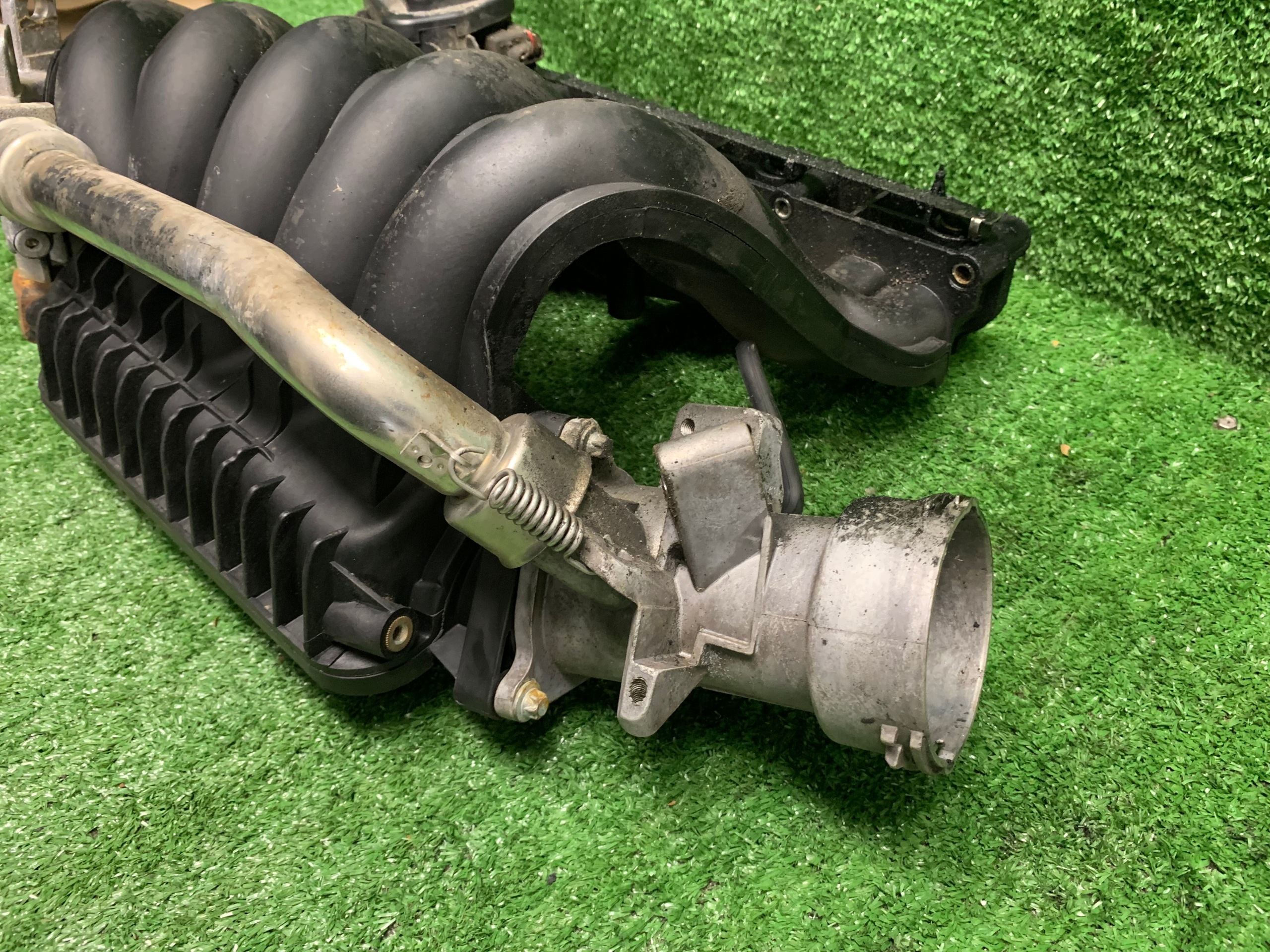 2.7 CDI Saugrohr Unterteil DOLOTOWY MERCEDES W211 W203 W210 W209 A61209037