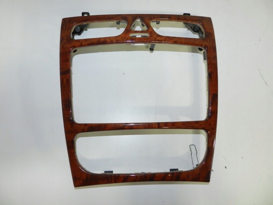 RAMKA KONSOLA DEKOR DREWNO MERCEDES W203 C-KLASA Producent części Mercedes-Benz OE