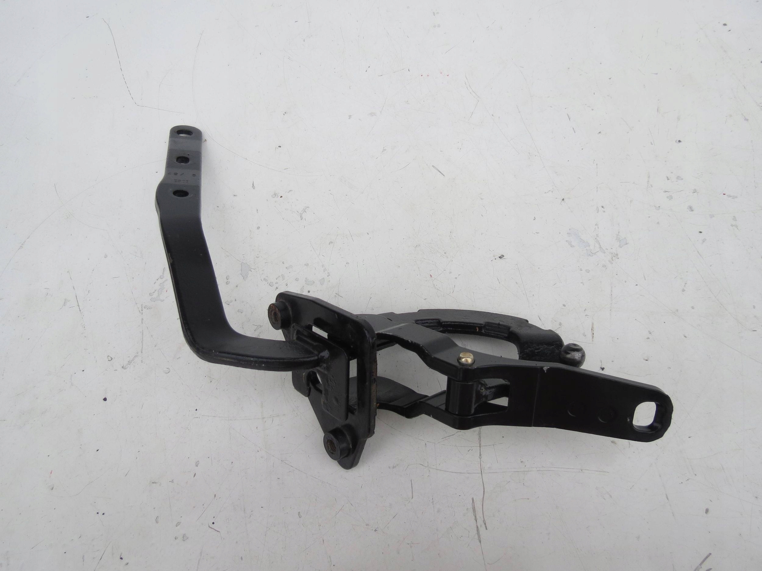 hinge bonnet boot left rear part VOLVO XC70 II AWD 2.4D 185KM 2000-2007r