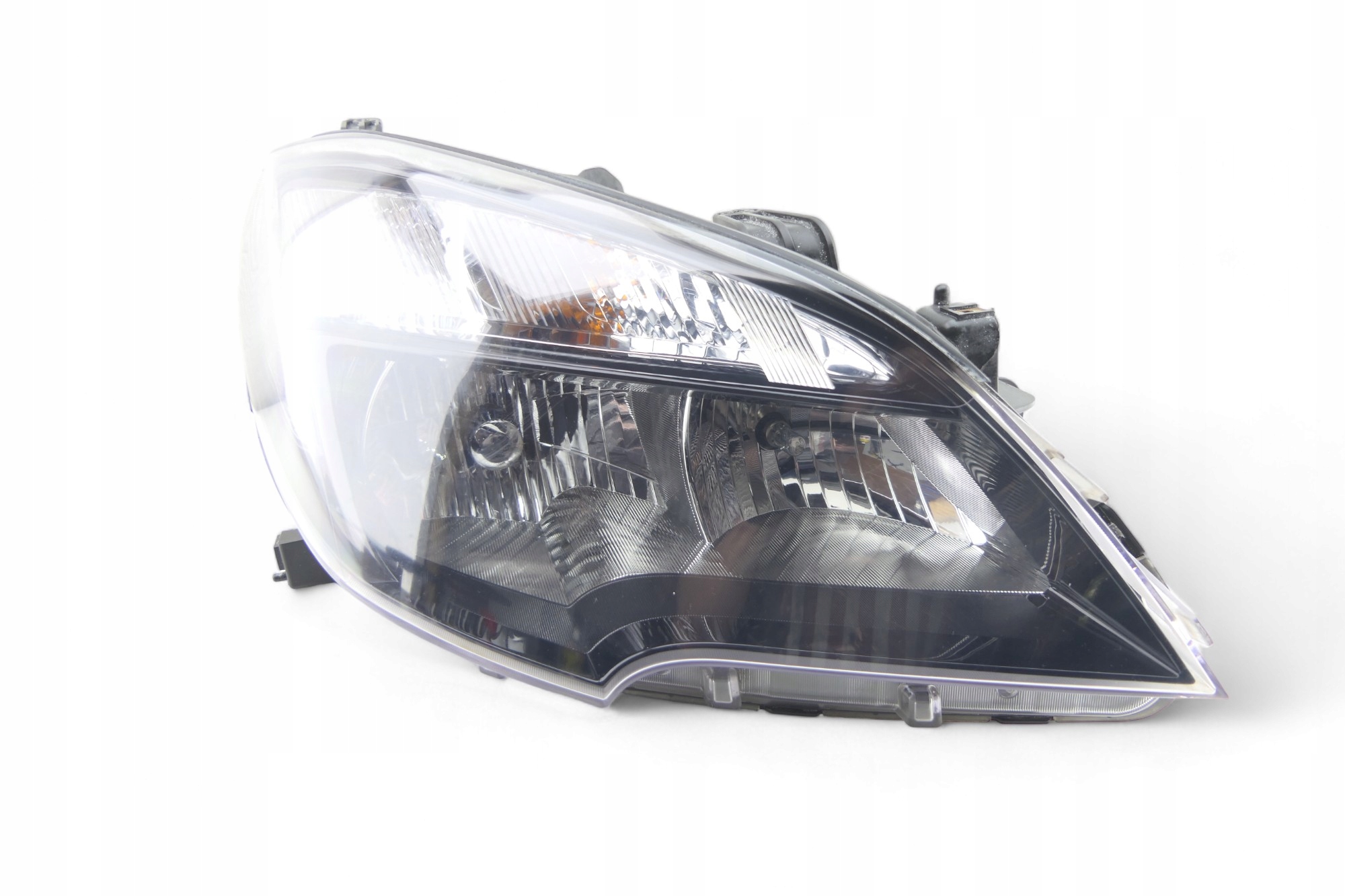 light right front OPEL MOKKA and 95440410 2014r. Anglik