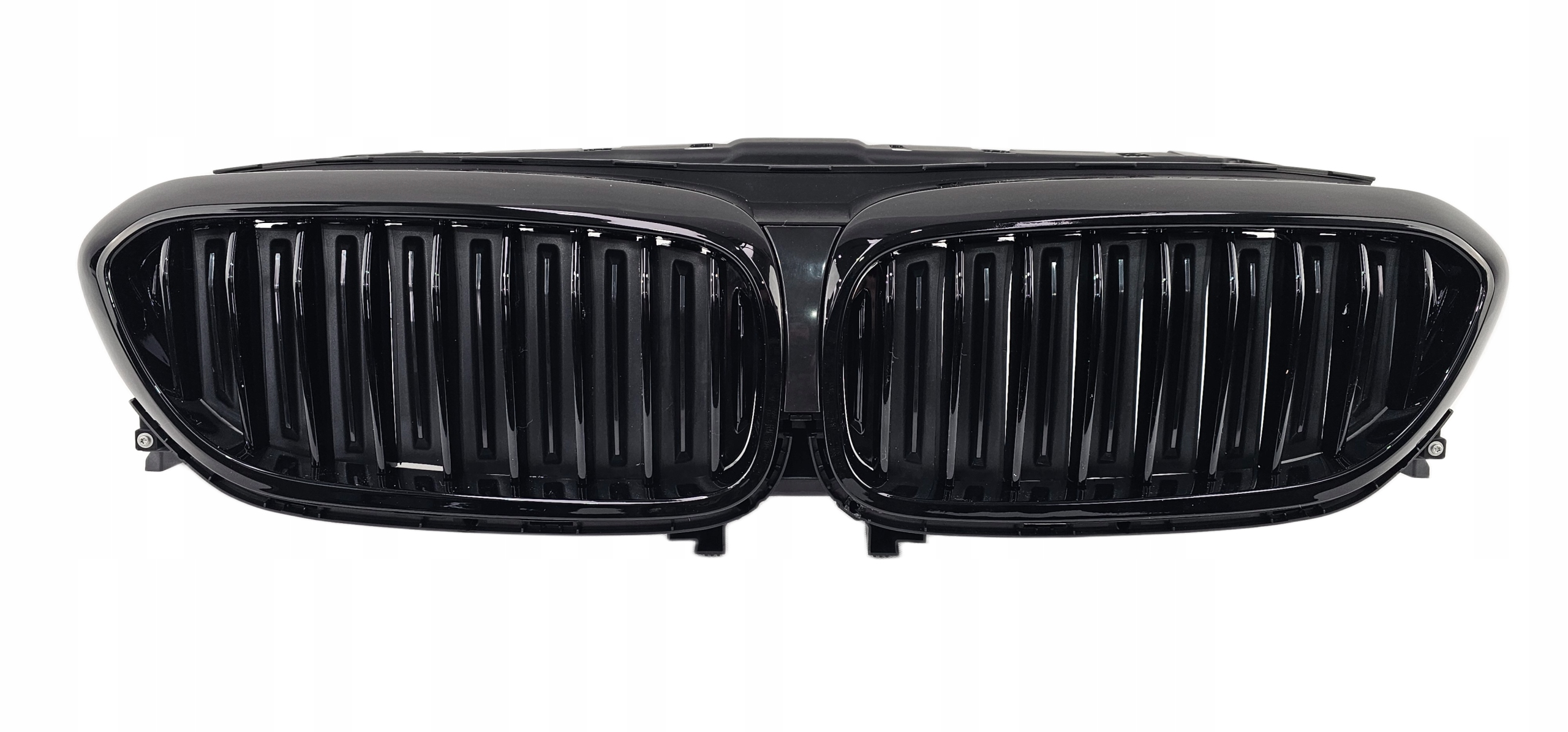 WLOT GRILL ROLETA ŻALUZJA ATRAPA NERKI CZARNE BMW 5 G30 G31 STARY MODEL