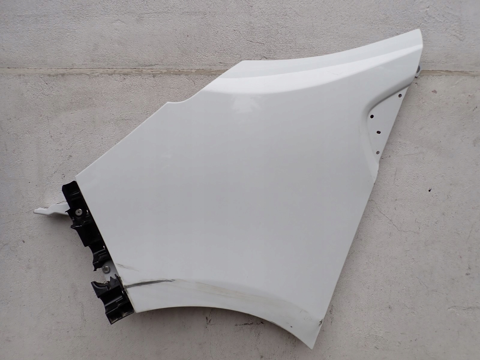 fender left front front RENAULT TRAFIC 3 III LIFT 2021- 631014221R
