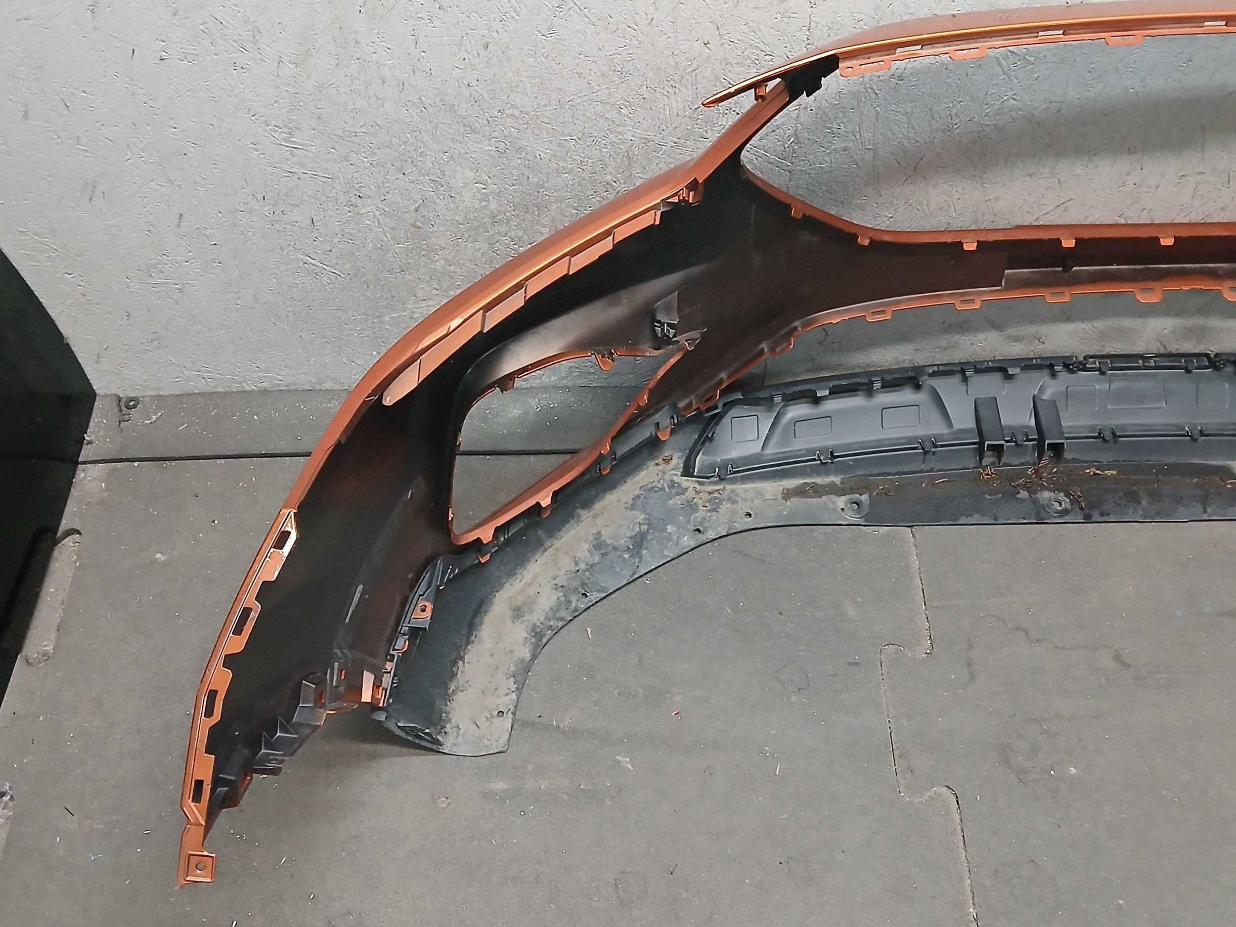 bumper front MG ZS LIFT