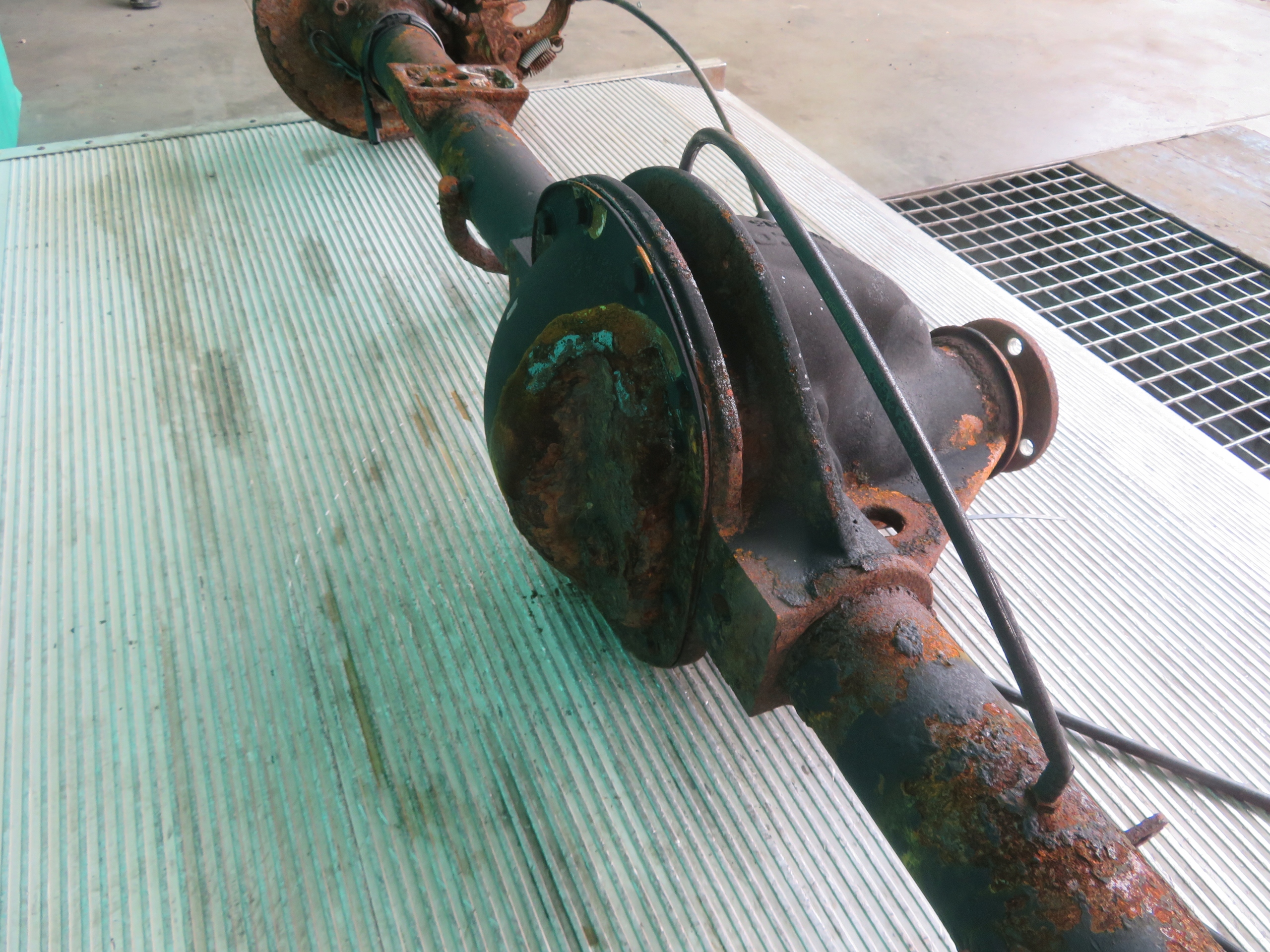 IVECO DAILY 13R differential diff rear part rear 12/47