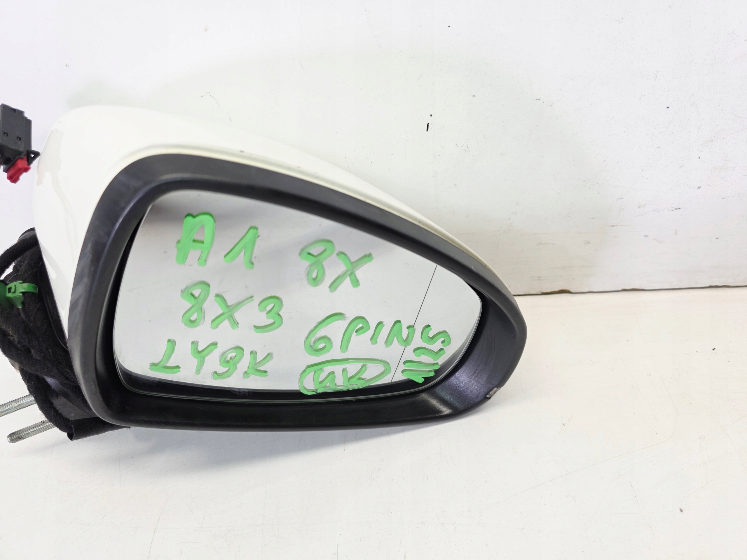 mirror exterior right AUDI A1 8X 8X3 6 PIN LY9K 1/25 UK