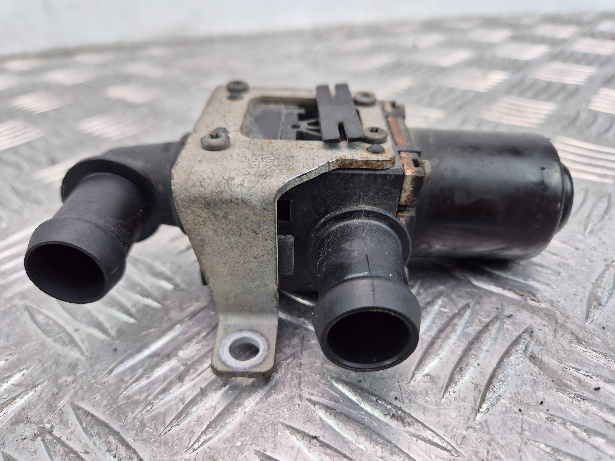 BMW X3 F25 xDrive 18d Sensor PRZELACZAJACY N47D20C